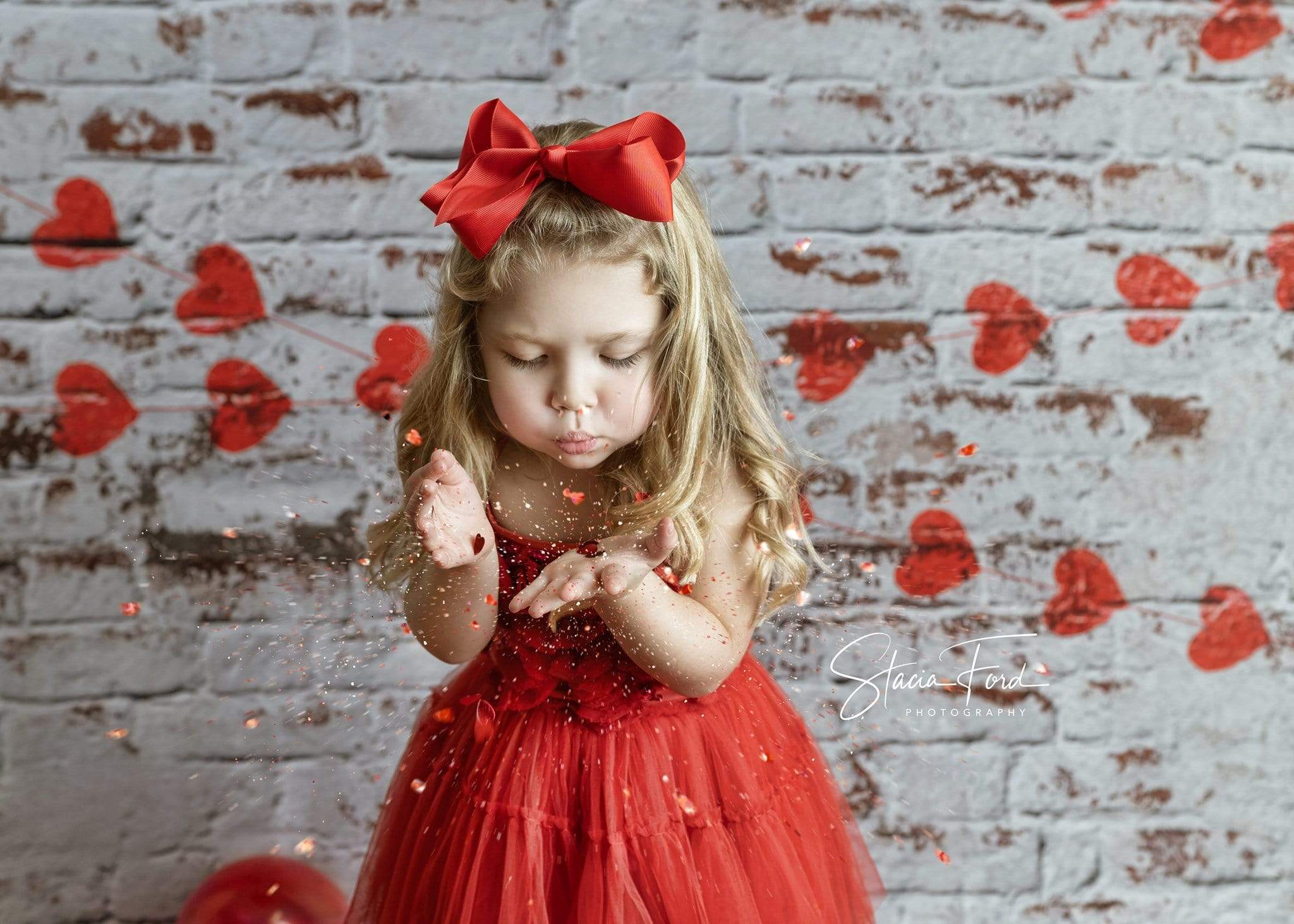 Prepare for Your 2021 Valentine’s Day Photography: 5 Amazing Valentine’s Day Photoshoot Ideas for Kids & Family!