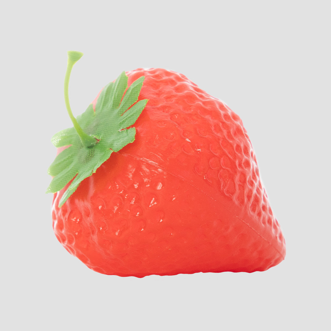 Kate 10pcs Summer Small Artificial strawberry (3.94"L × 2.76"W × 2.36"H) for Photography