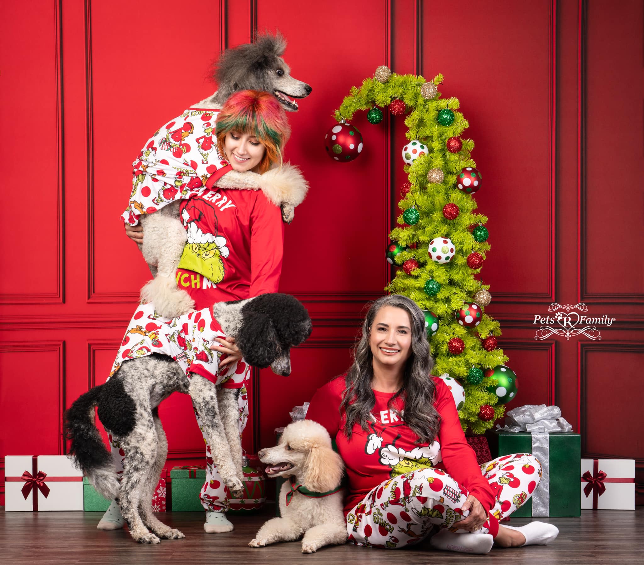 Kate Red Vintage Wall Backdrop for Photography -UK