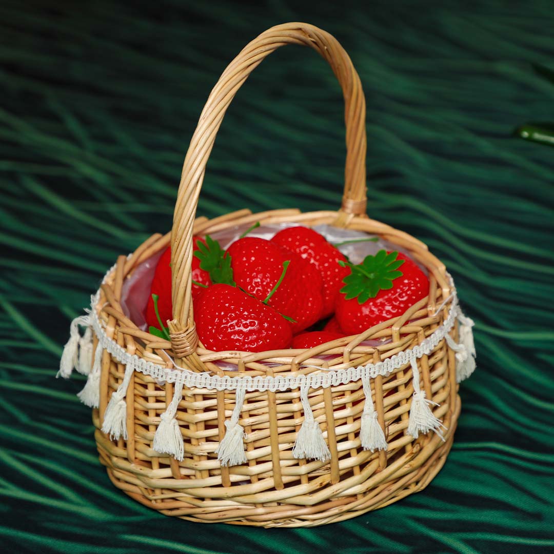 Kate 10pcs Summer Small Artificial strawberry (3.94"L × 2.76"W × 2.36"H) for Photography