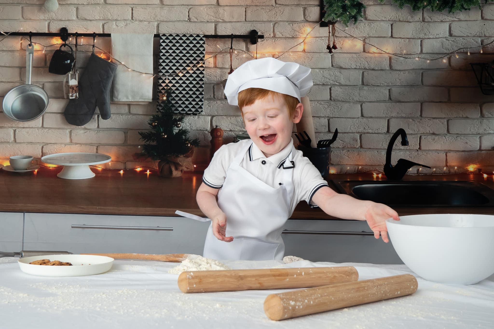 Kate White Wall Christmas Kitchen Backdrop Designed By Jerry_Sina -UK