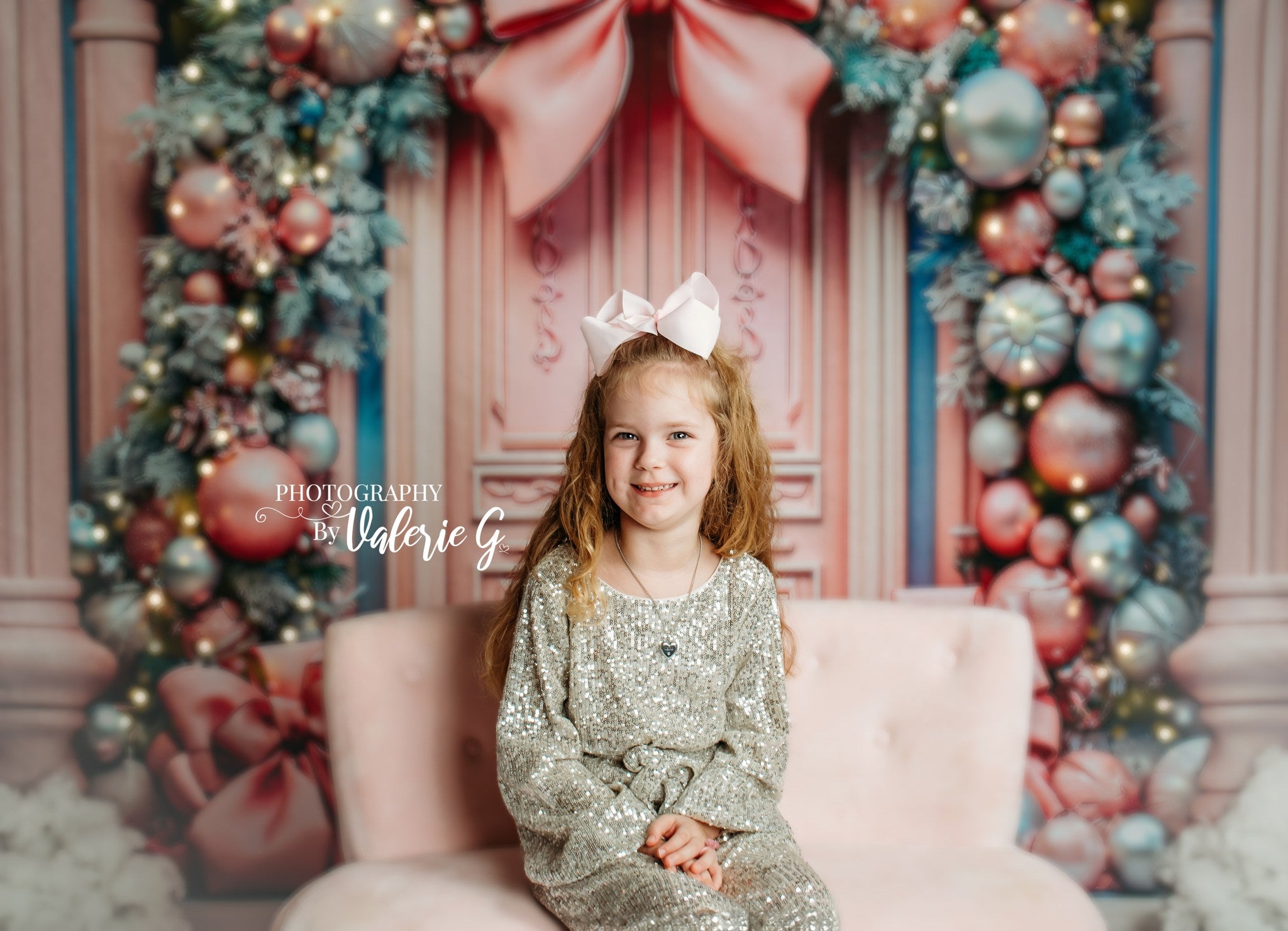 Kate Christmas Pink Door Arch Backdrop for Photography -UK