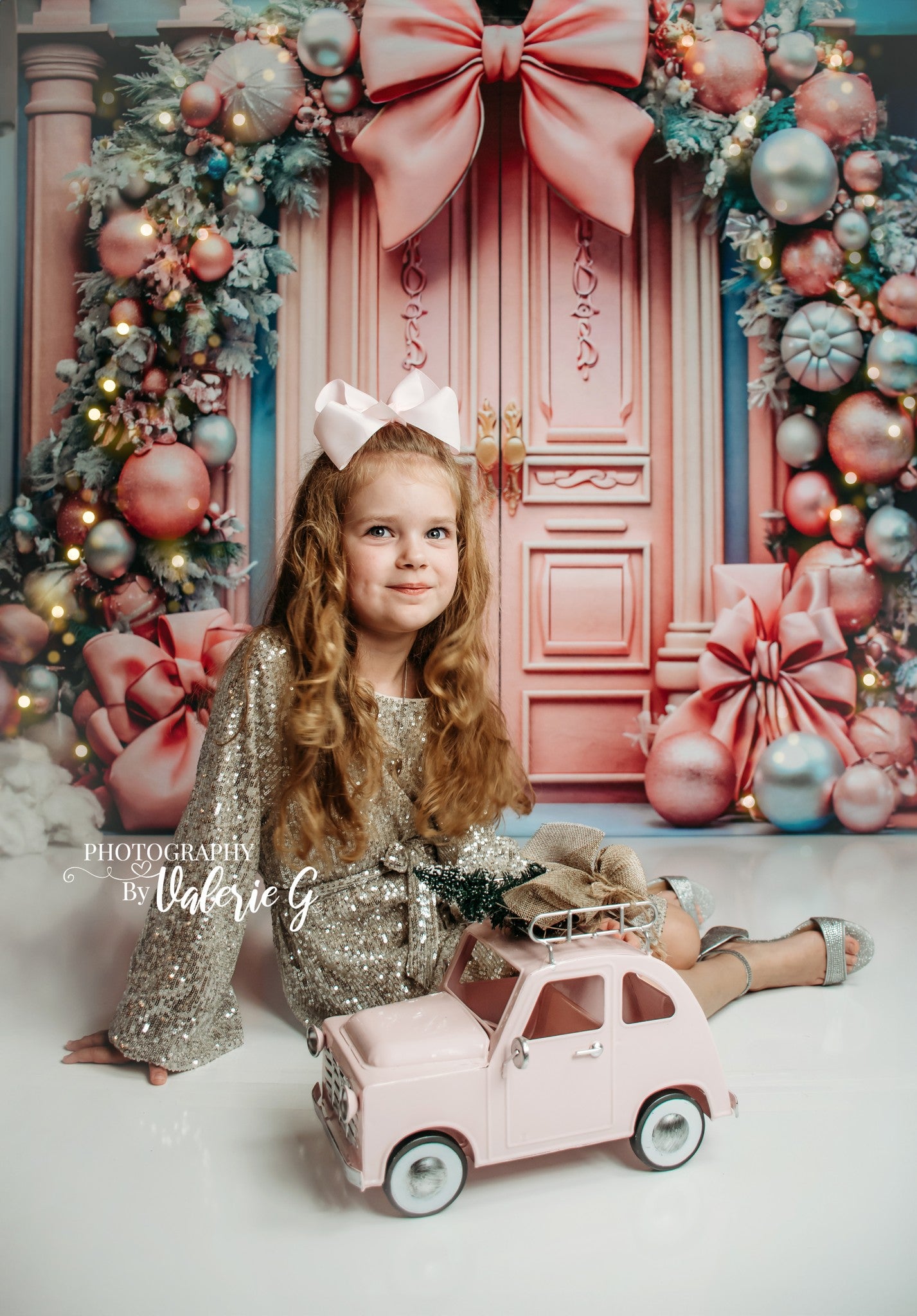 Kate Christmas Pink Door Arch Backdrop for Photography -UK