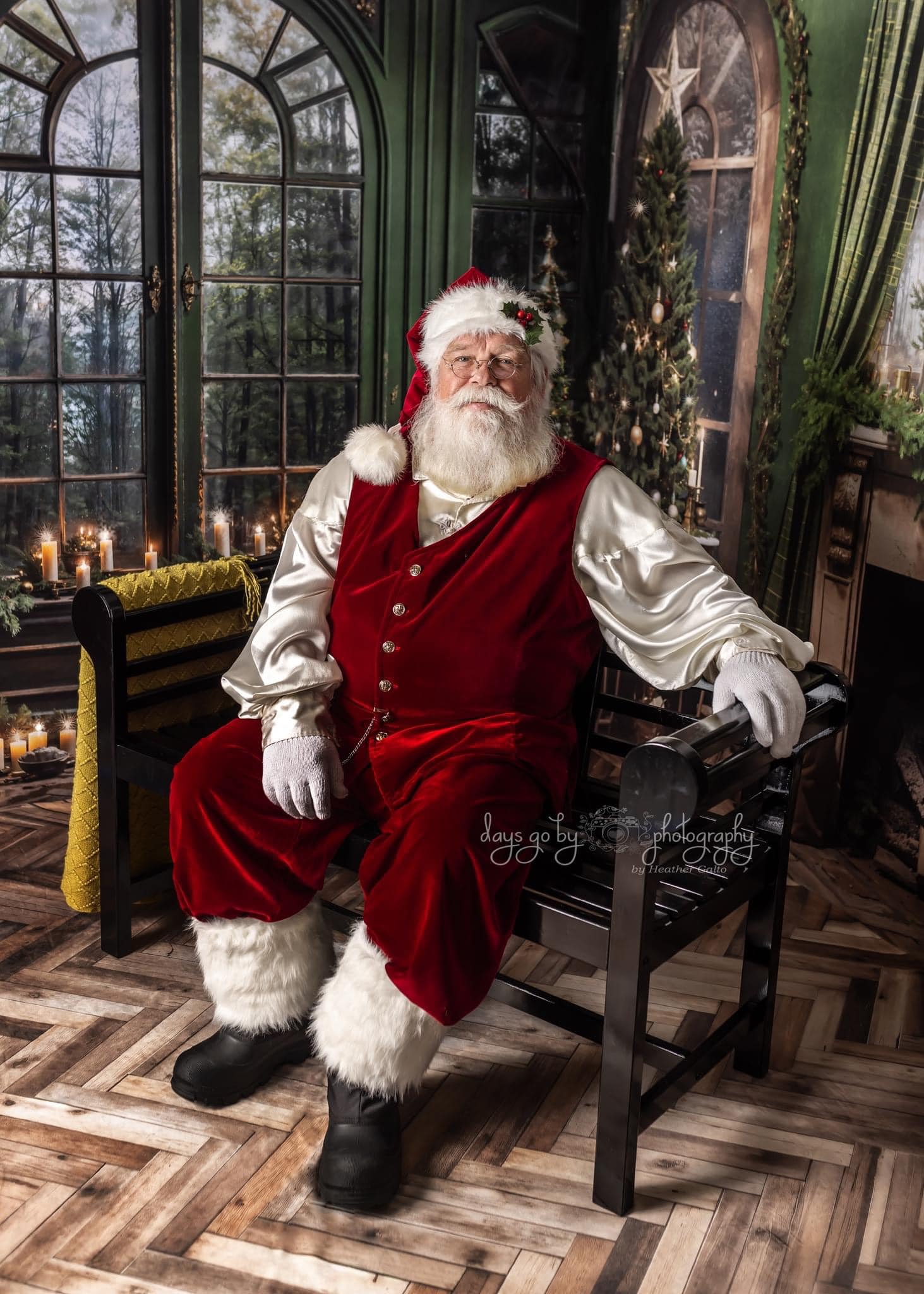 Kate Christmas Fireplace Window Green Room Set -UK