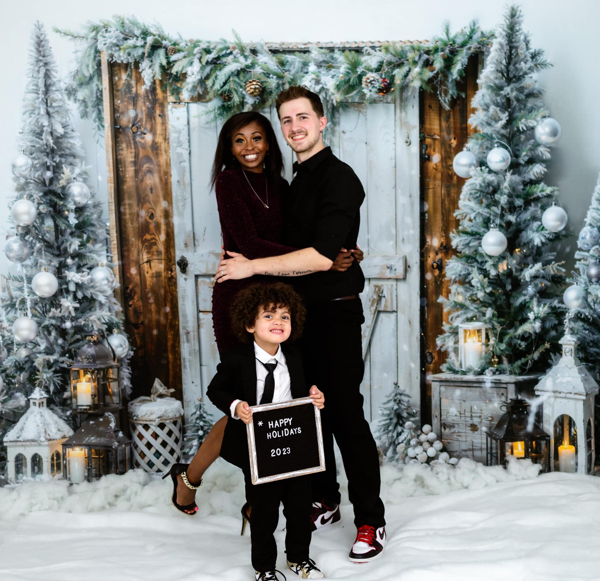 Kate Christmas Tree White Barn Door Backdrop Designed by Emetselch -UK