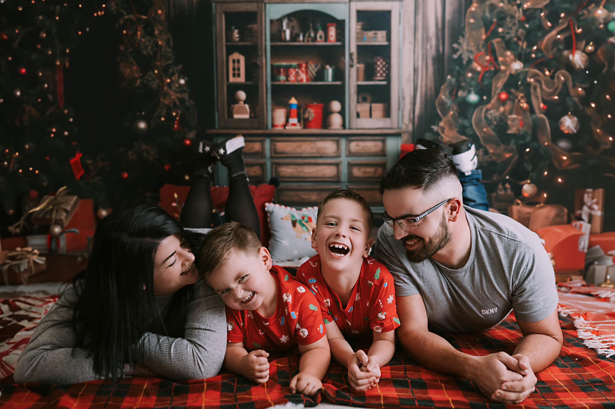 Kate Christmas Tree Bear Bookshelf Backdrop for Photography -UK