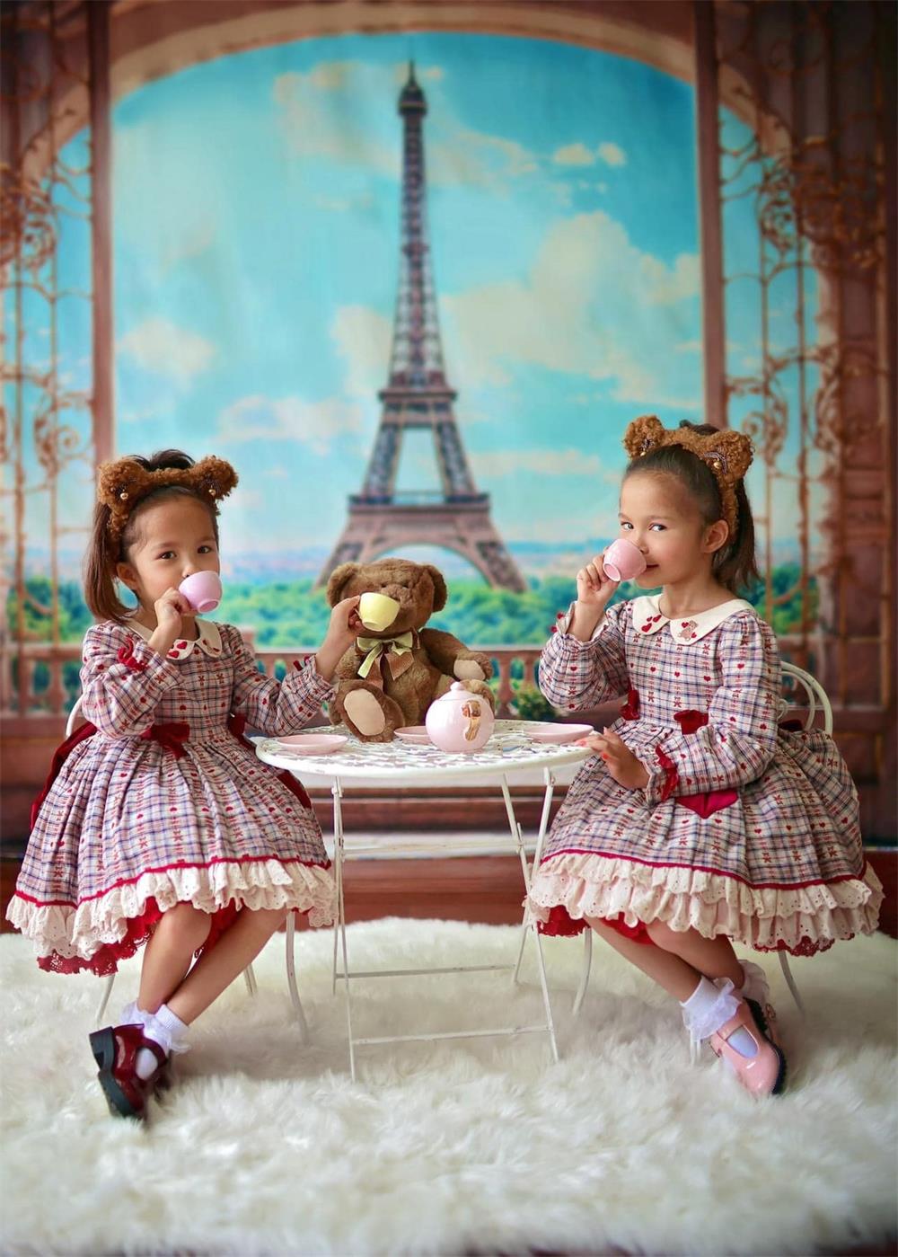 Kate Spring Retro Beige Balcony Paris Tower Backdrop Designed by Emetselch -UK