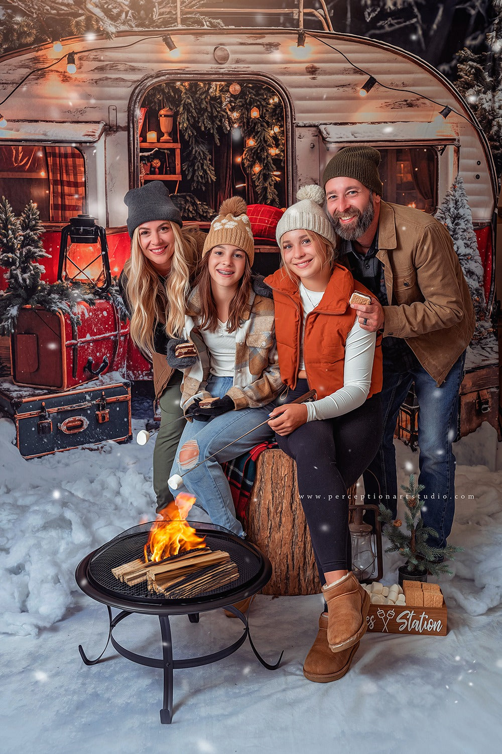 Kate Christmas Suitcase Camping Car Backdrop Designed by Emetselch -UK