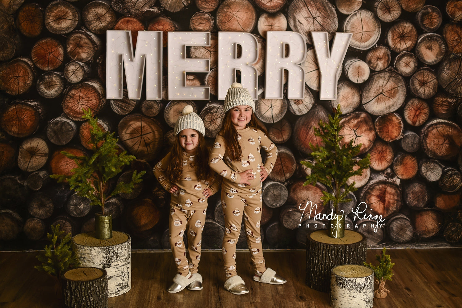 Kate Cut Log Wall Backdrop Designed by Mandy Ringe Photography -UK