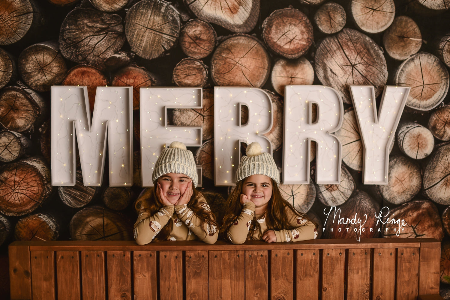 Kate Cut Log Wall Backdrop Designed by Mandy Ringe Photography -UK