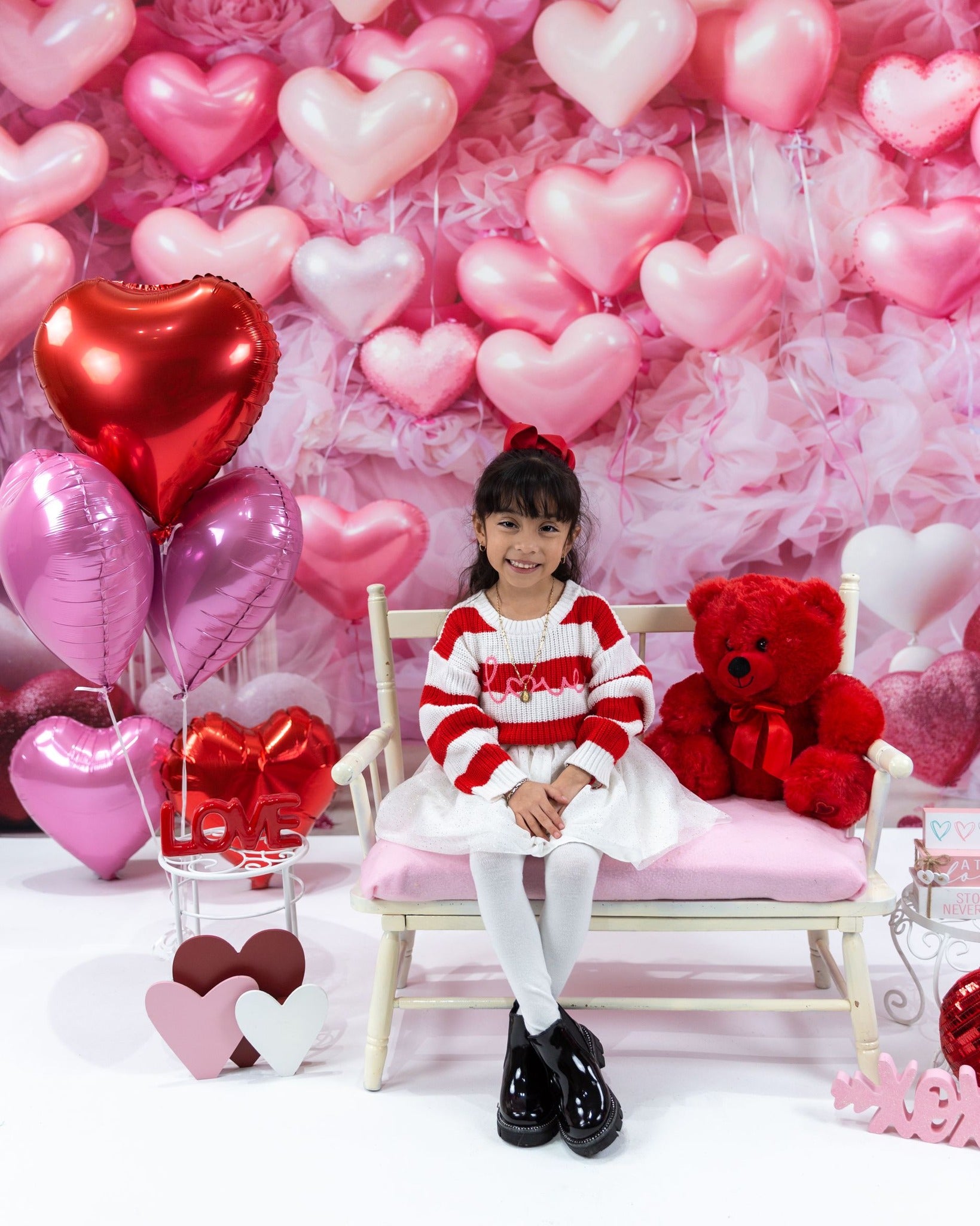 Kate Valentine's Day Pink Love Heart Balloon Room Backdrop Designed by Emetselch -UK