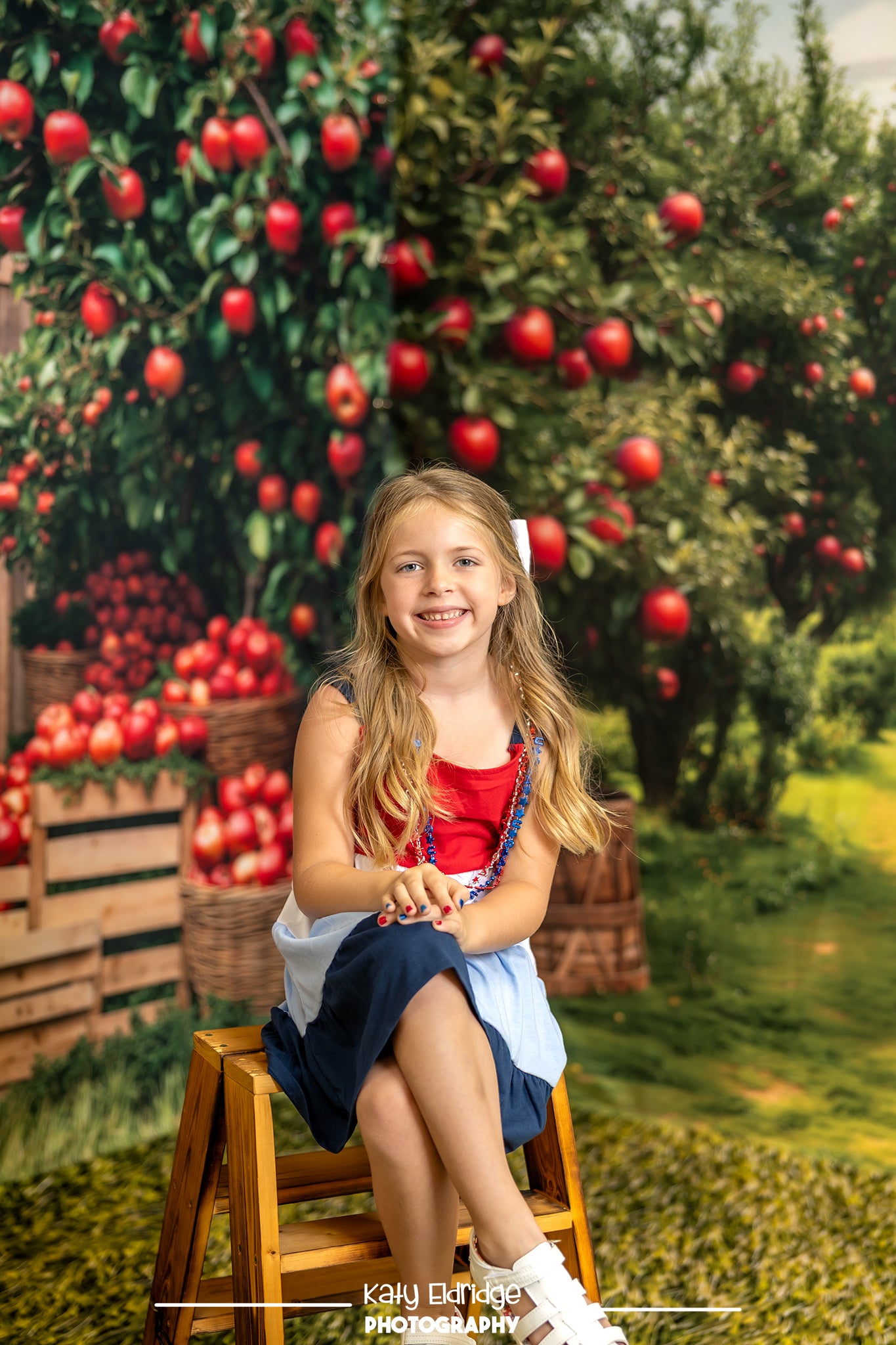 Kate Autumn Apple Orchard Barn Room Set -UK