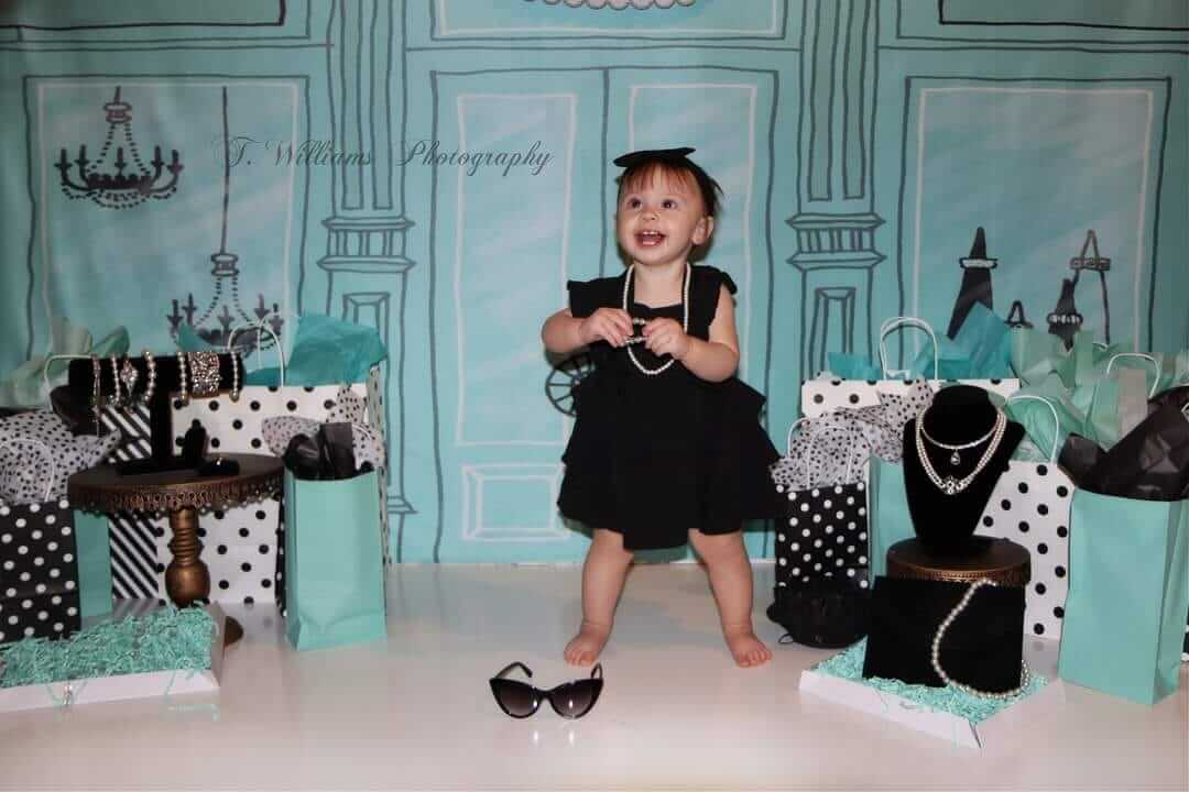 Kate Shopping Spree Storefront Fleece Backdrop Designed by Mandy Ringe Photography -UK