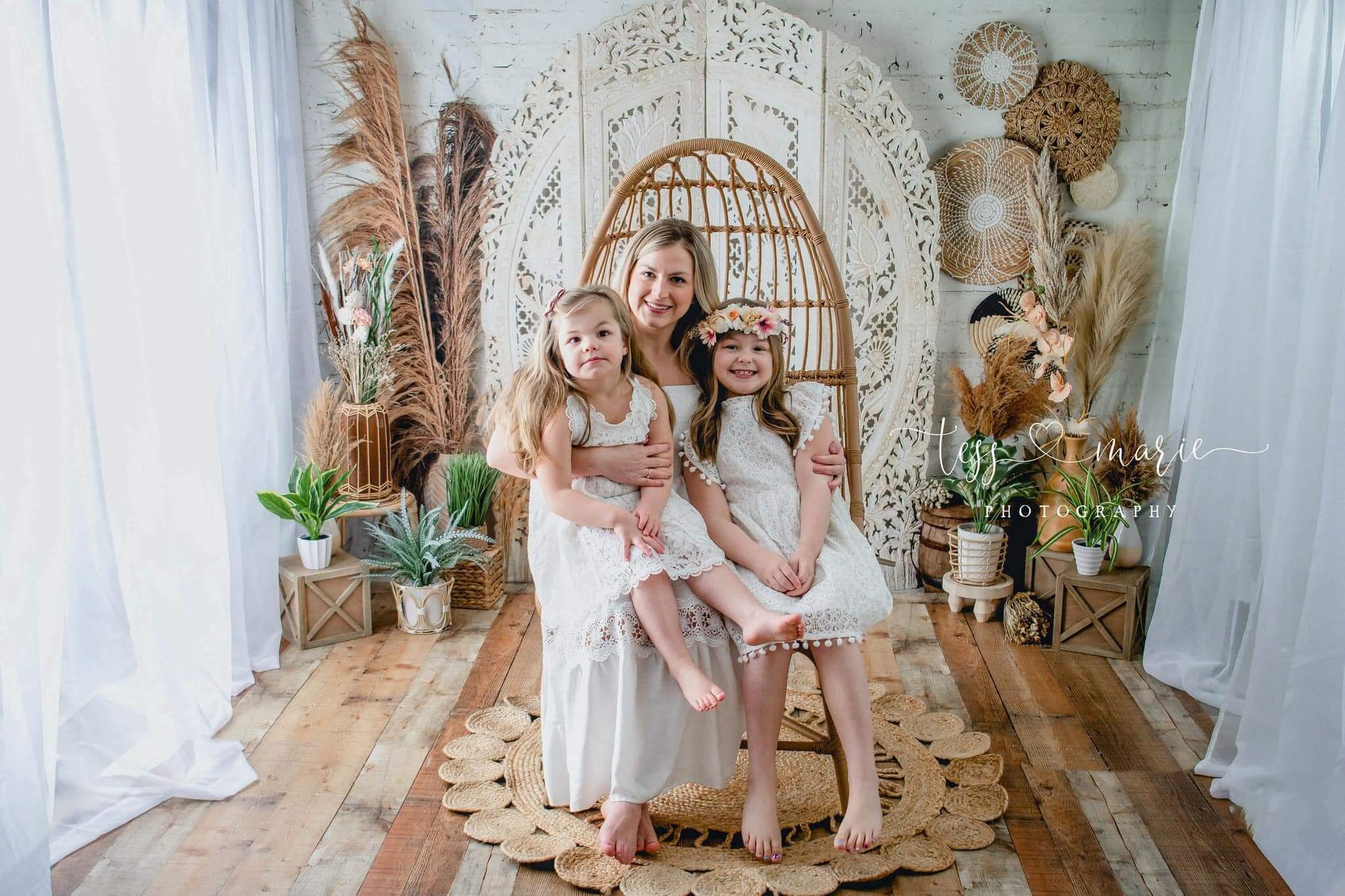 Kate Boho Screen with Pampas Grass Fleece Backdrop Designed by Mandy Ringe Photography -UK