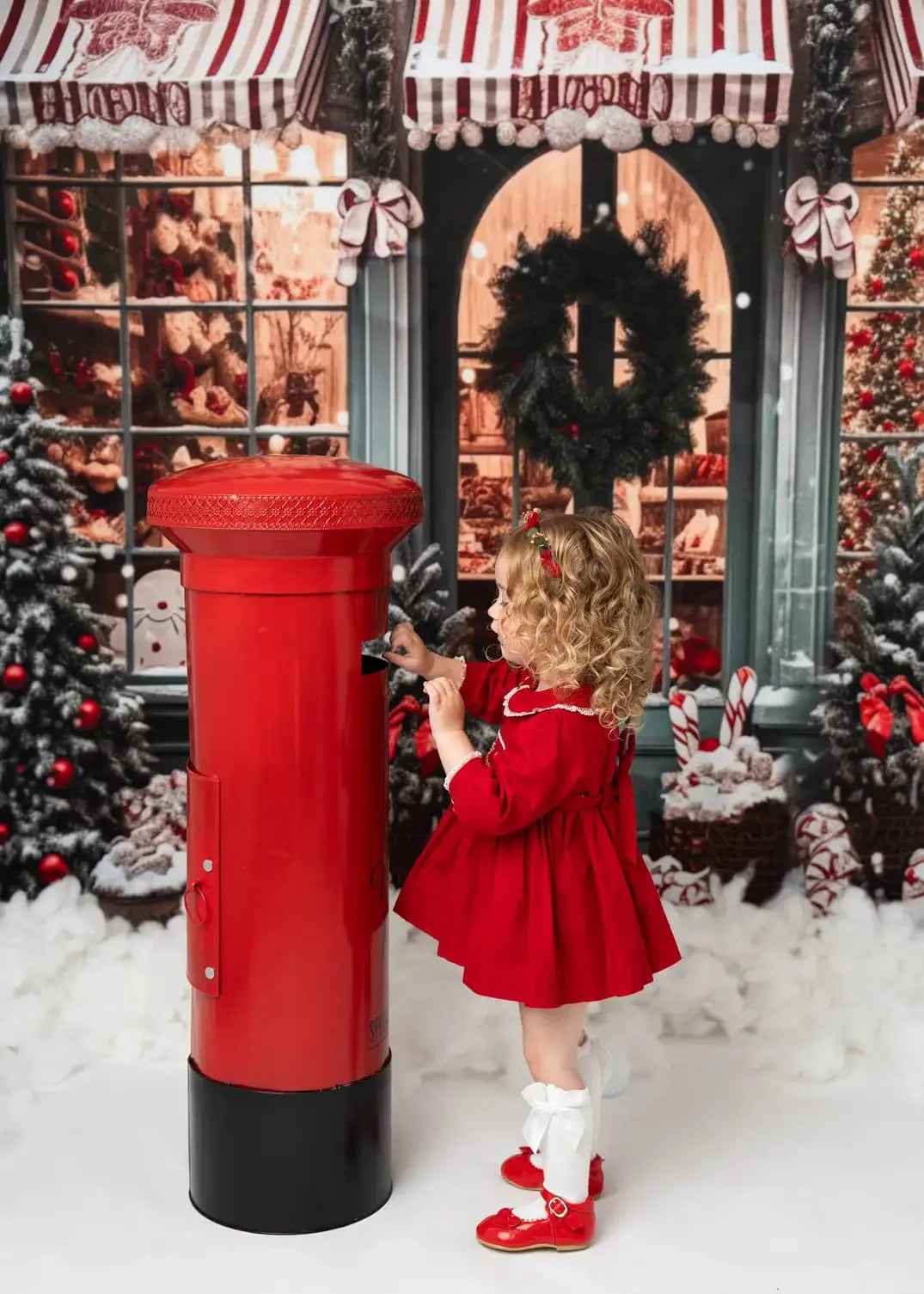 Kate Christmas Gift Store in Snow Fleece Backdrop for Photography -UK