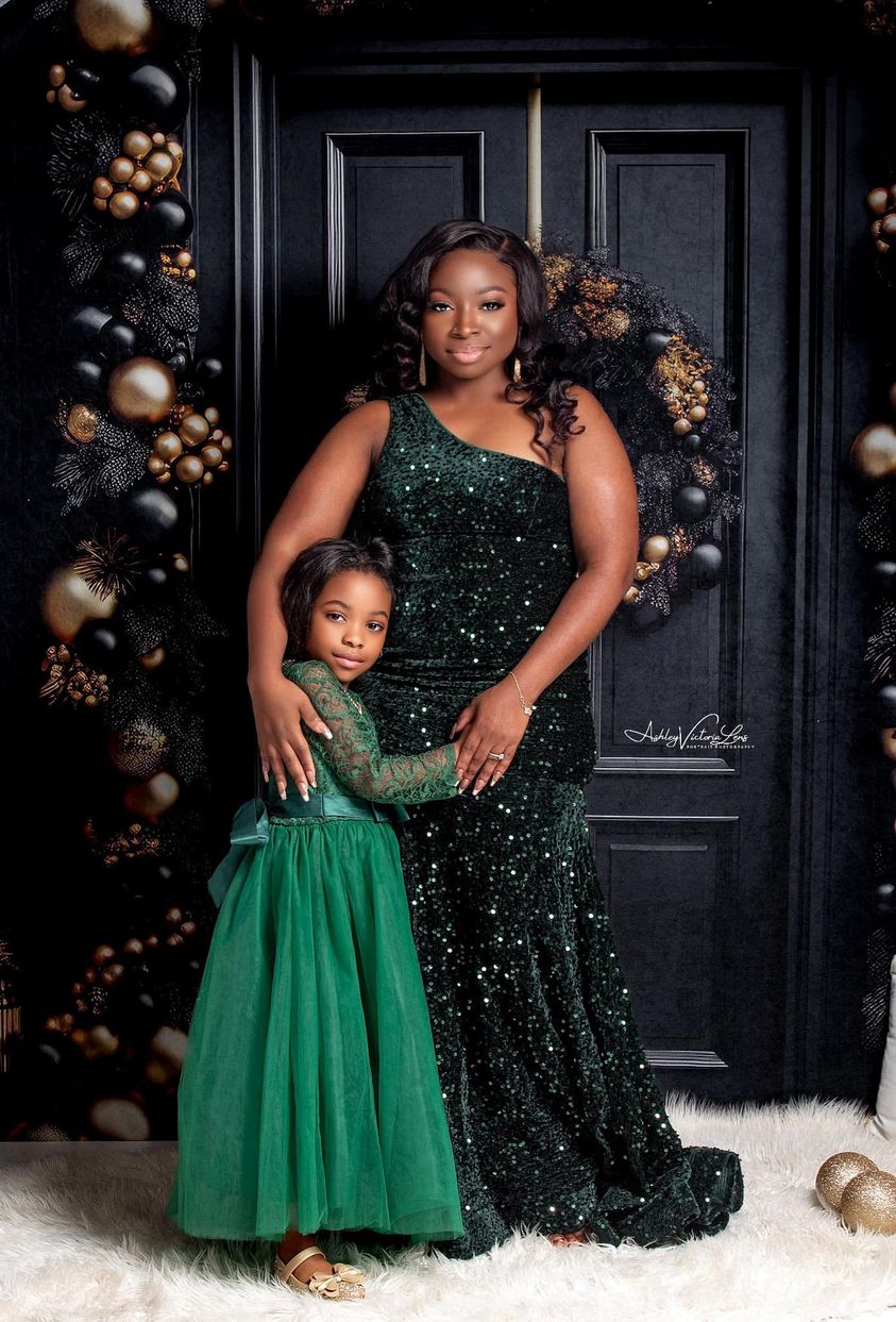 Kate Black&Gold Christmas Front Door Backdrop Designed by Mandy Ringe Photography -UK