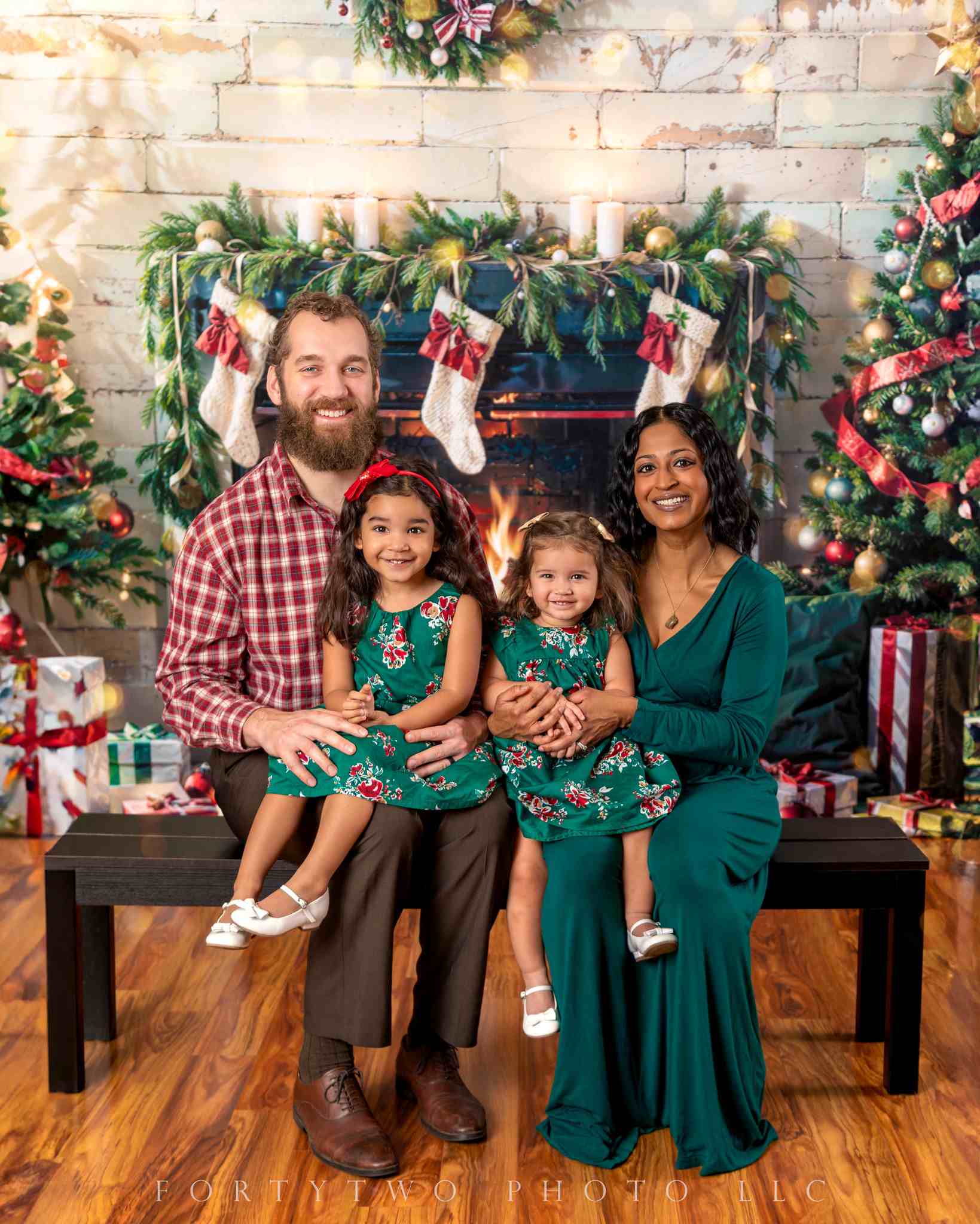 Kate Christmas Fireplace White Wall Backdrop for Photography