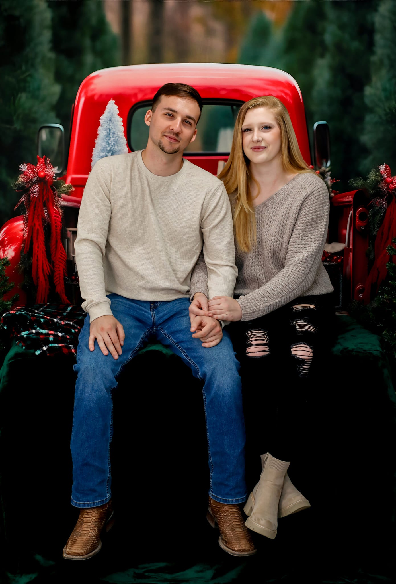 Kate Christmas Red Truck Backdrop for Photography -UK