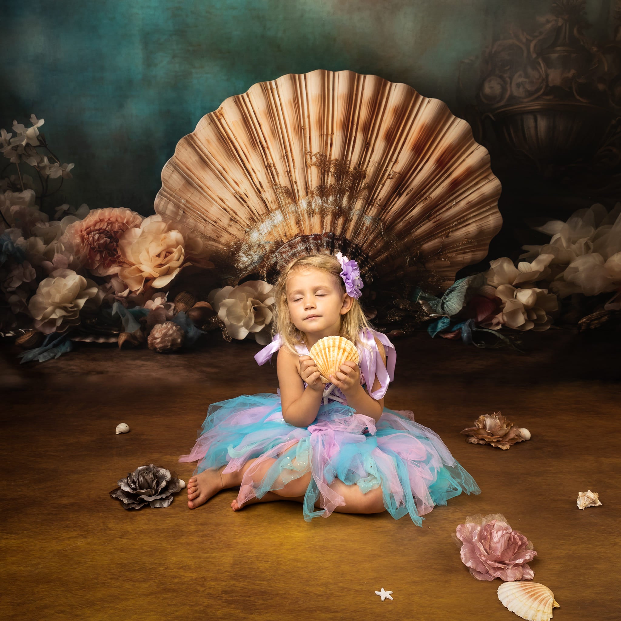 Kate Summer Seashell Flowers Backdrop Designed by Patty Robert -UK