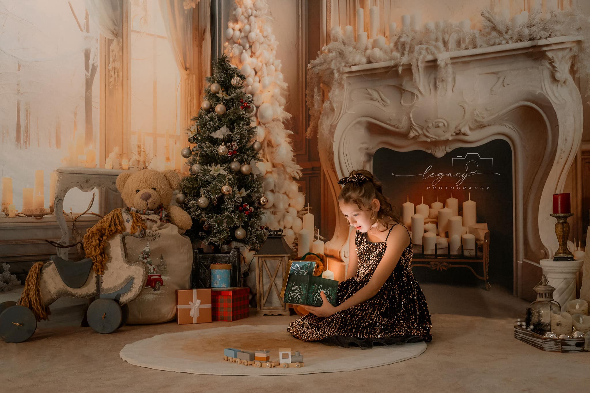 Kate White Elegant Christmas Fireplace Room Set -UK