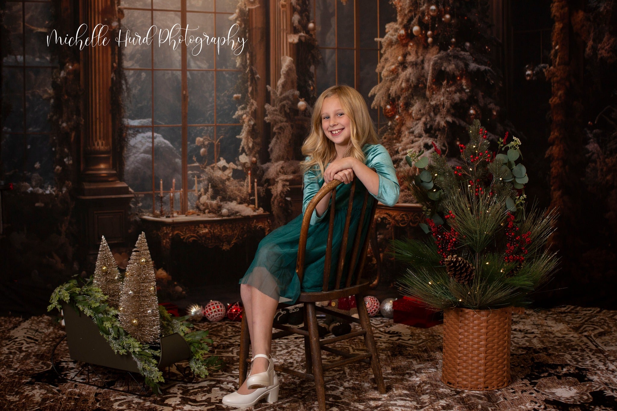 Kate Vintage Christmas Tree Window Backdrop for Photography -UK