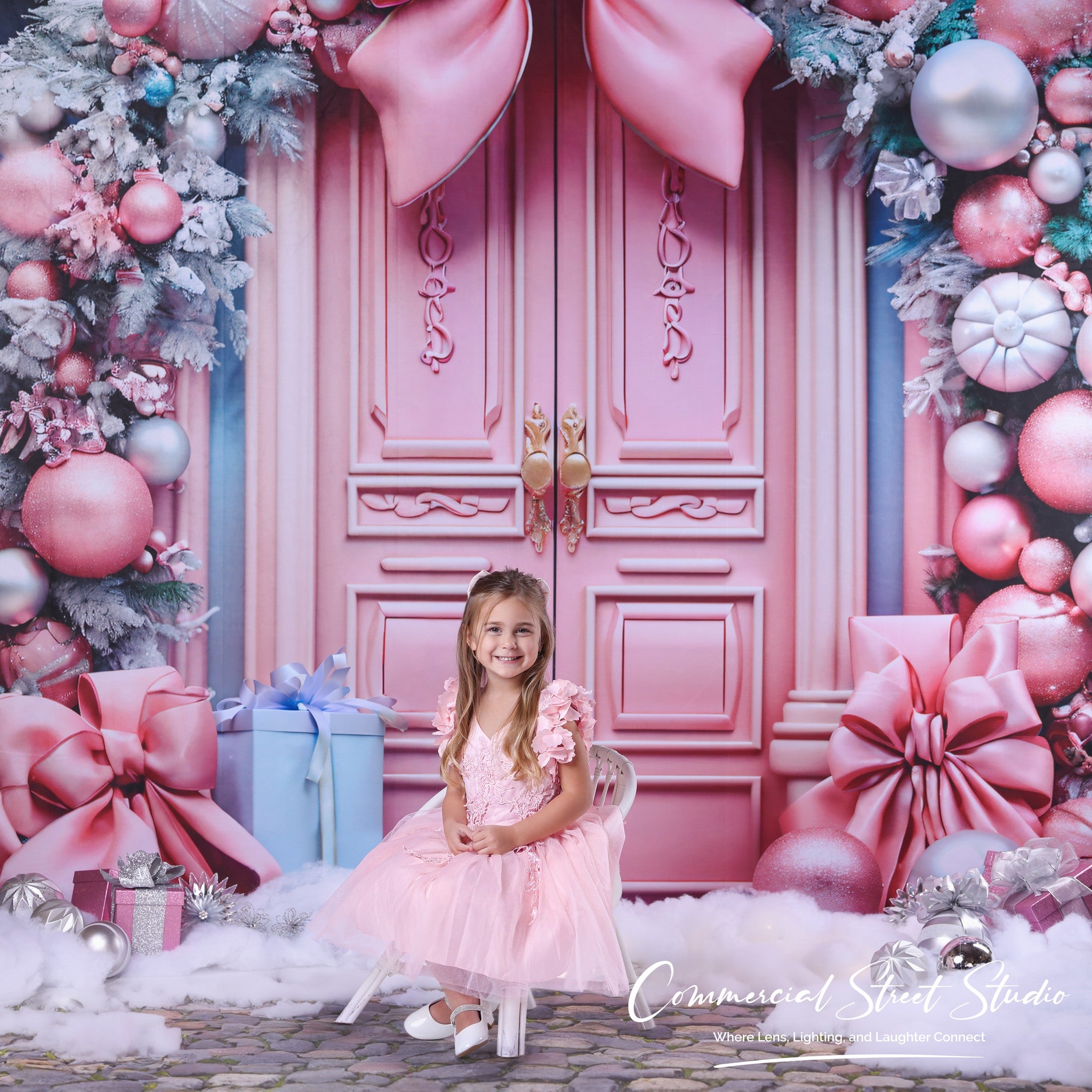 Kate Christmas Pink Door Arch Backdrop for Photography -UK