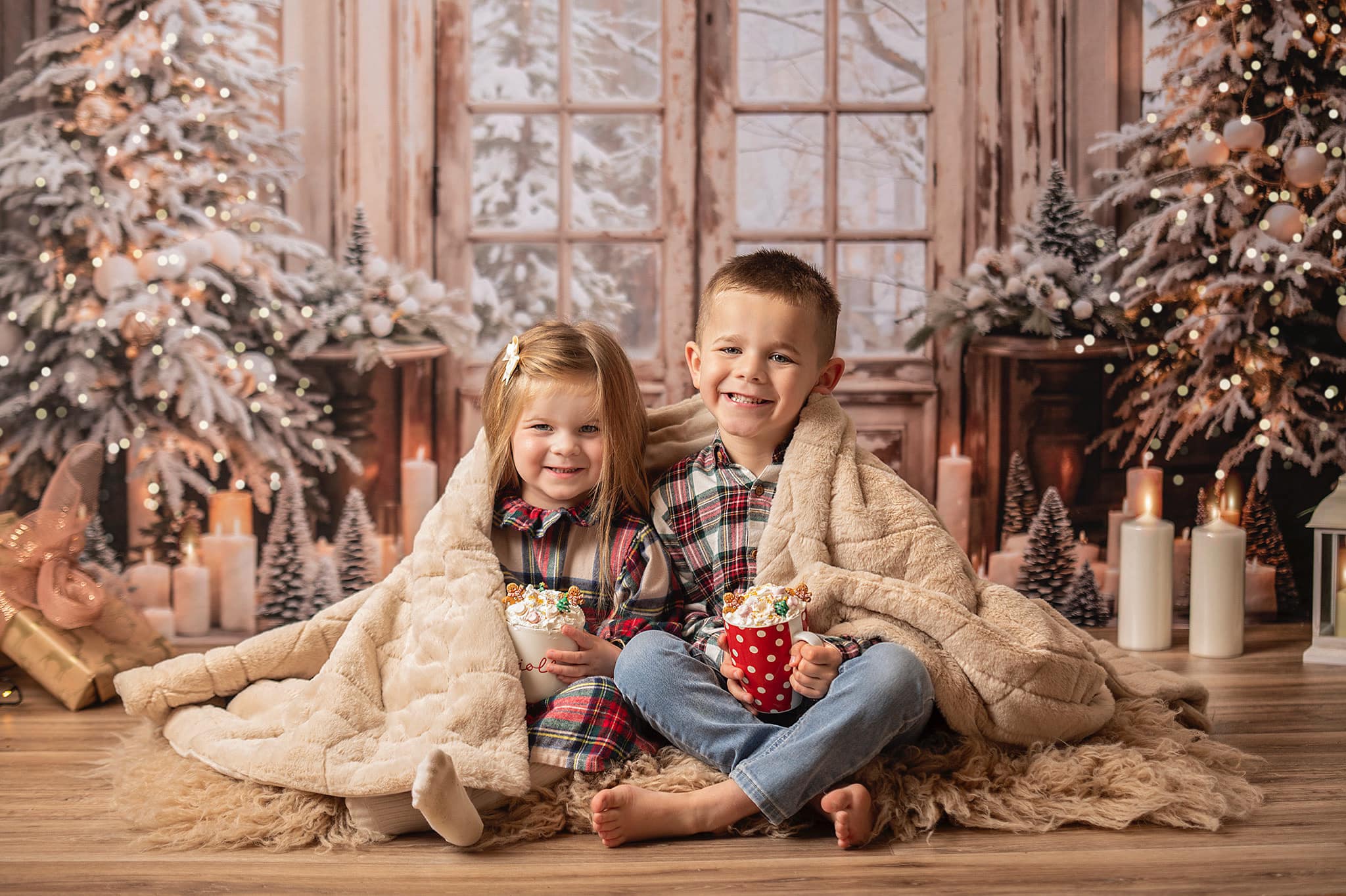 Kate Christmas Tree Retro Door Backdrop Designed by Emetselch -UK