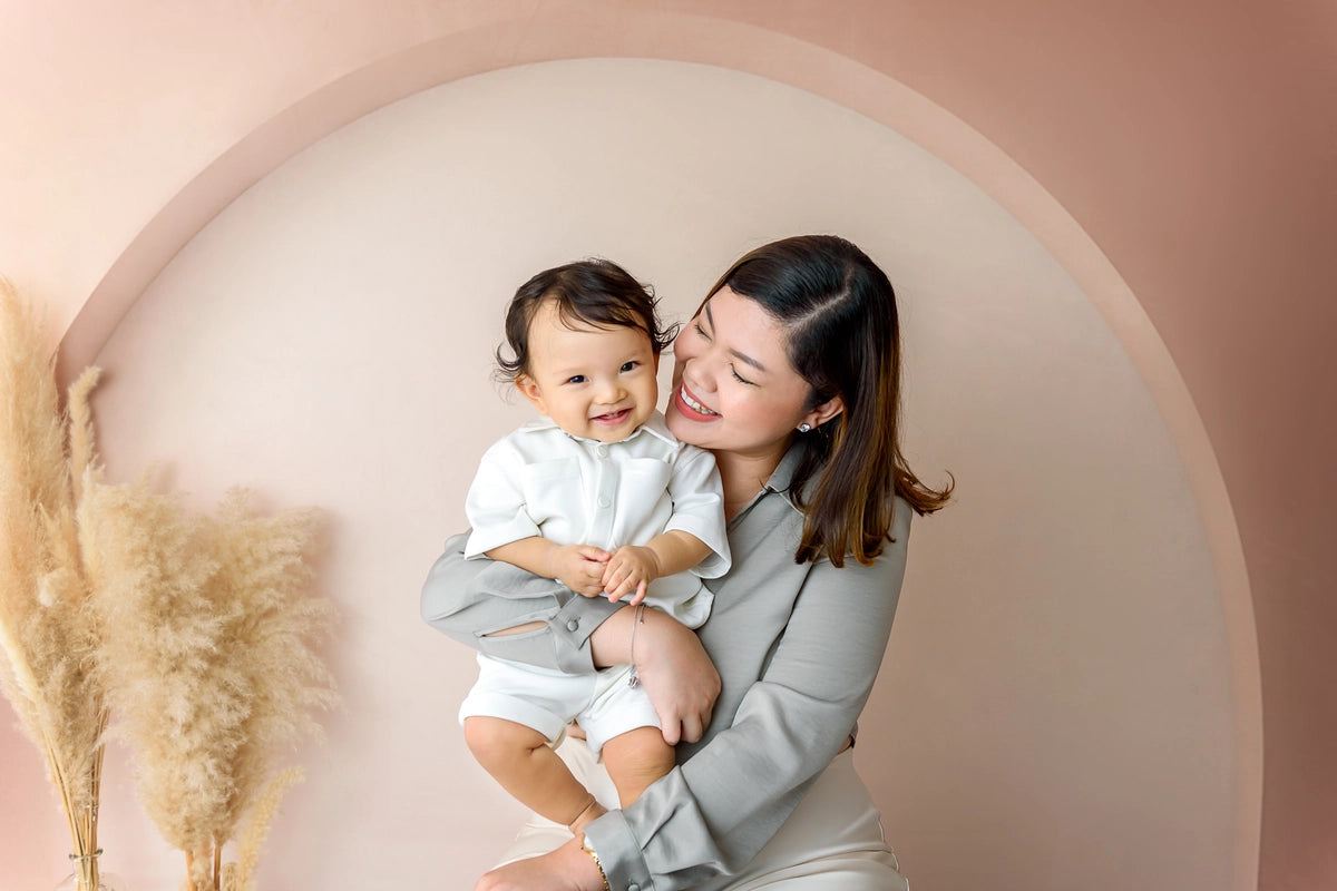 Kate Modern Style Beige Arch Wall Backdrop Designed by Emetselch -UK
