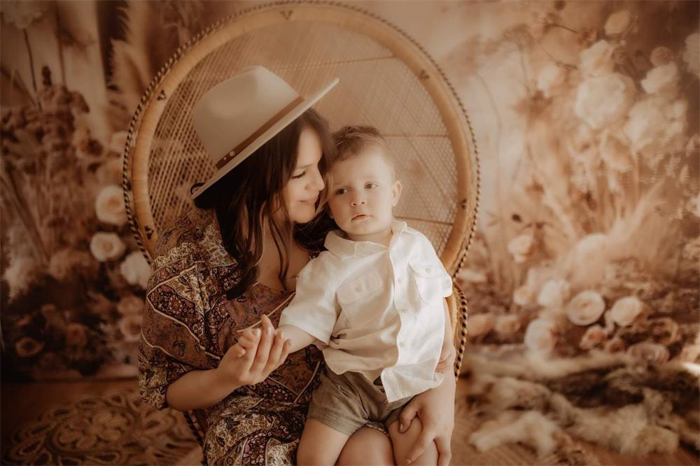 Kate Beige Reed Floral Arched Wall Boho Backdrop Designed by Emetselch -UK