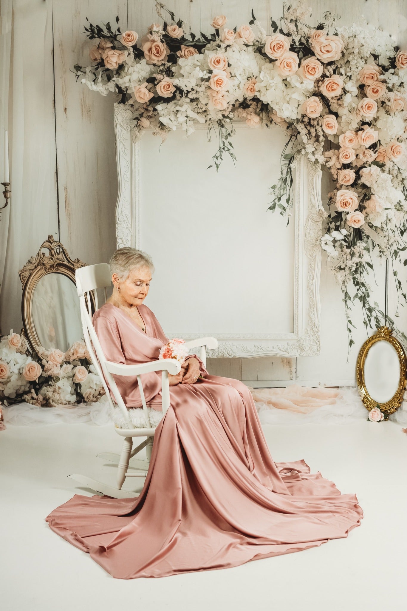 Kate Vintage Flower Mirror Backdrop Designed by Patty Robert -UK