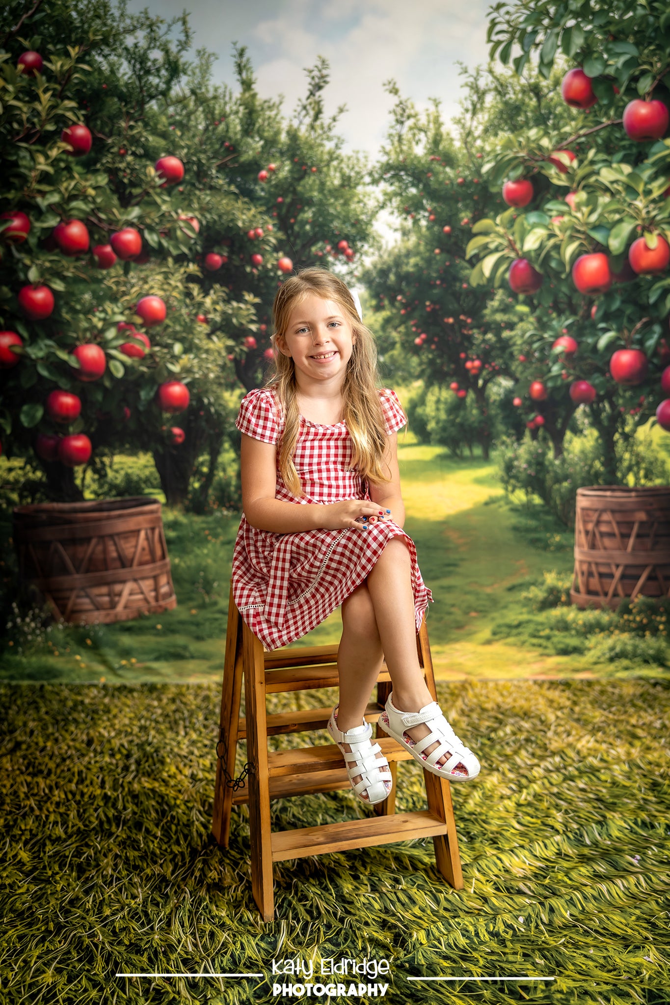 Kate Autumn Apple Orchard Barn Room Set -UK