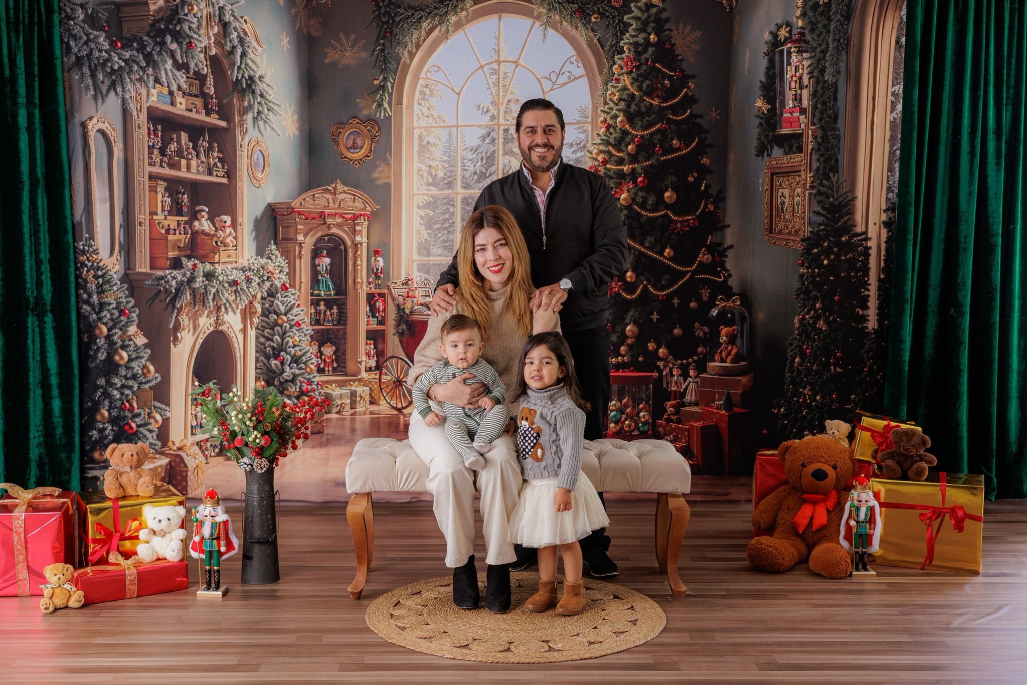 Kate Christmas Tree Toys Vintage Room Backdrop Designed by Emetselch -UK