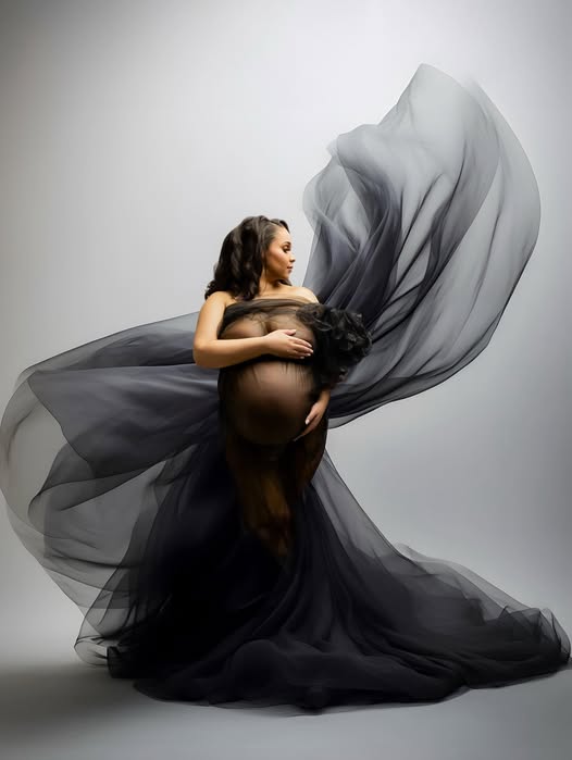 Kate White Seamless Paper Backdrop for Photography -UK