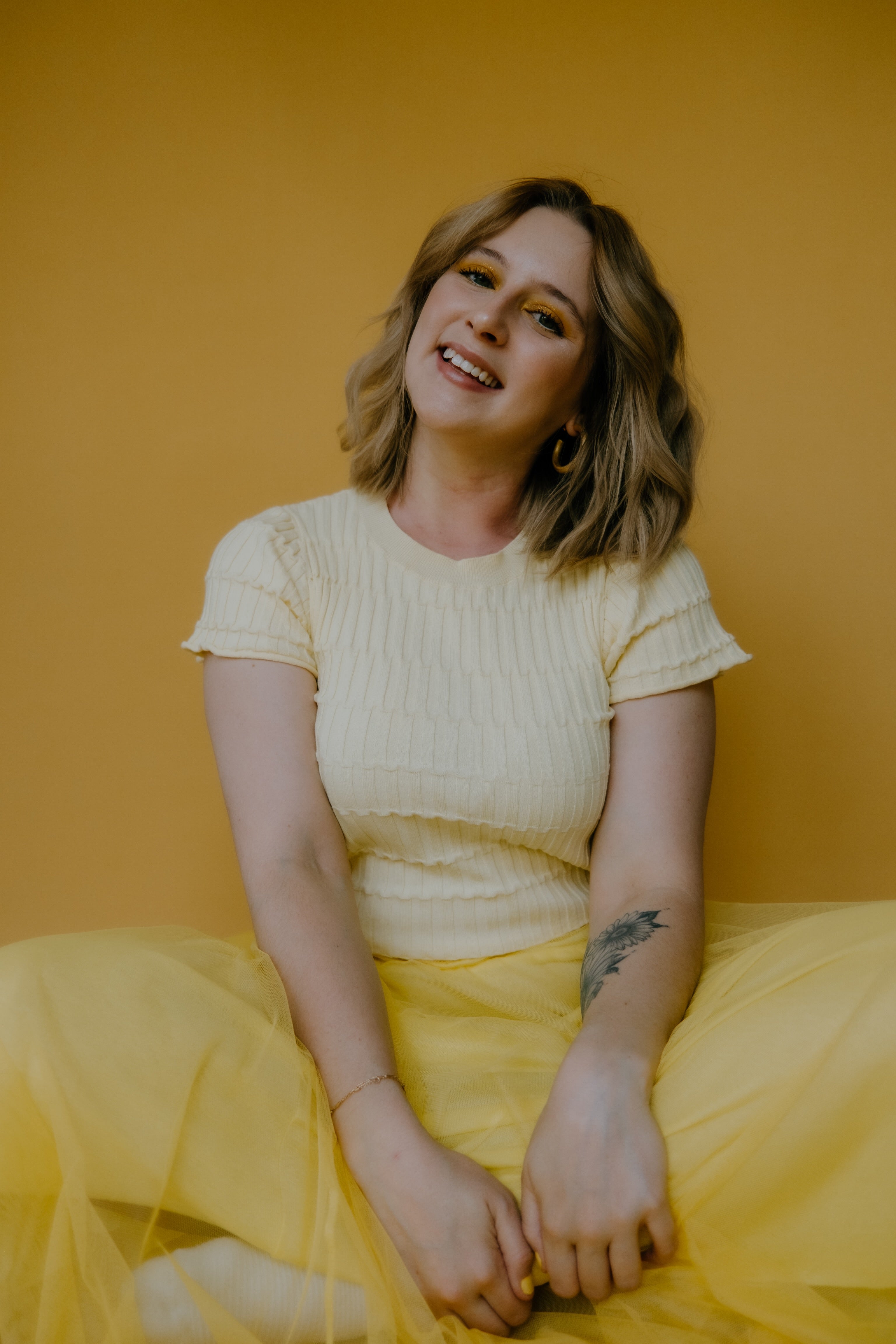 Kate Light Yellow Seamless Paper Backdrop for Photography -UK