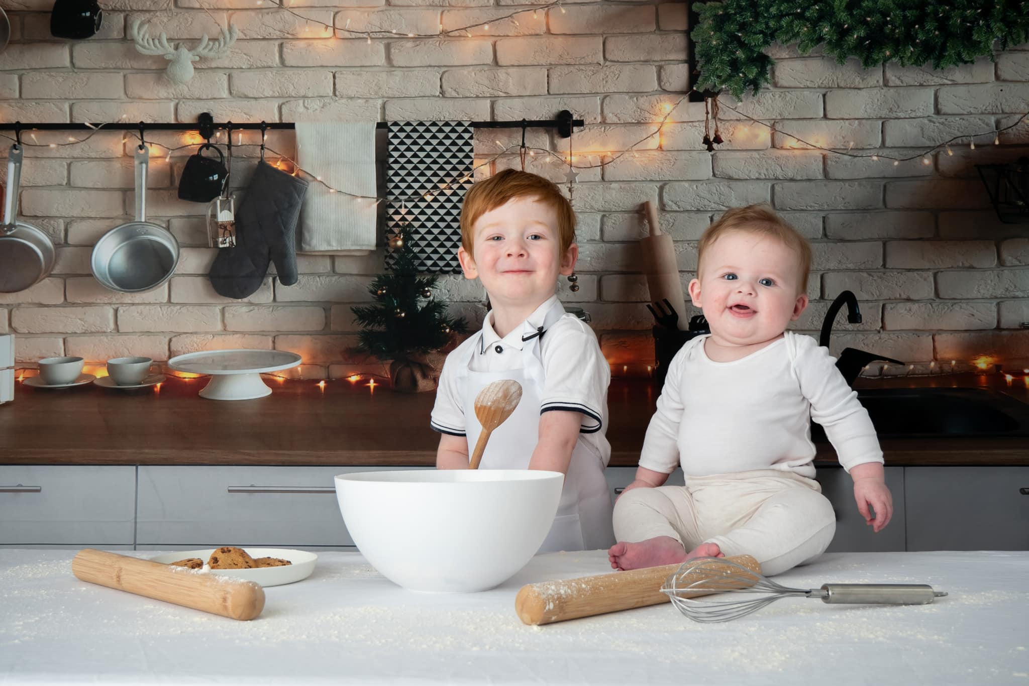 Kate White Wall Christmas Kitchen Backdrop Designed By Jerry_Sina -UK