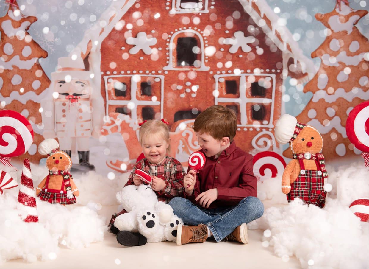 Kate Christmas Gingerbread House Hot Cocoa Backdrop for Photography -UK