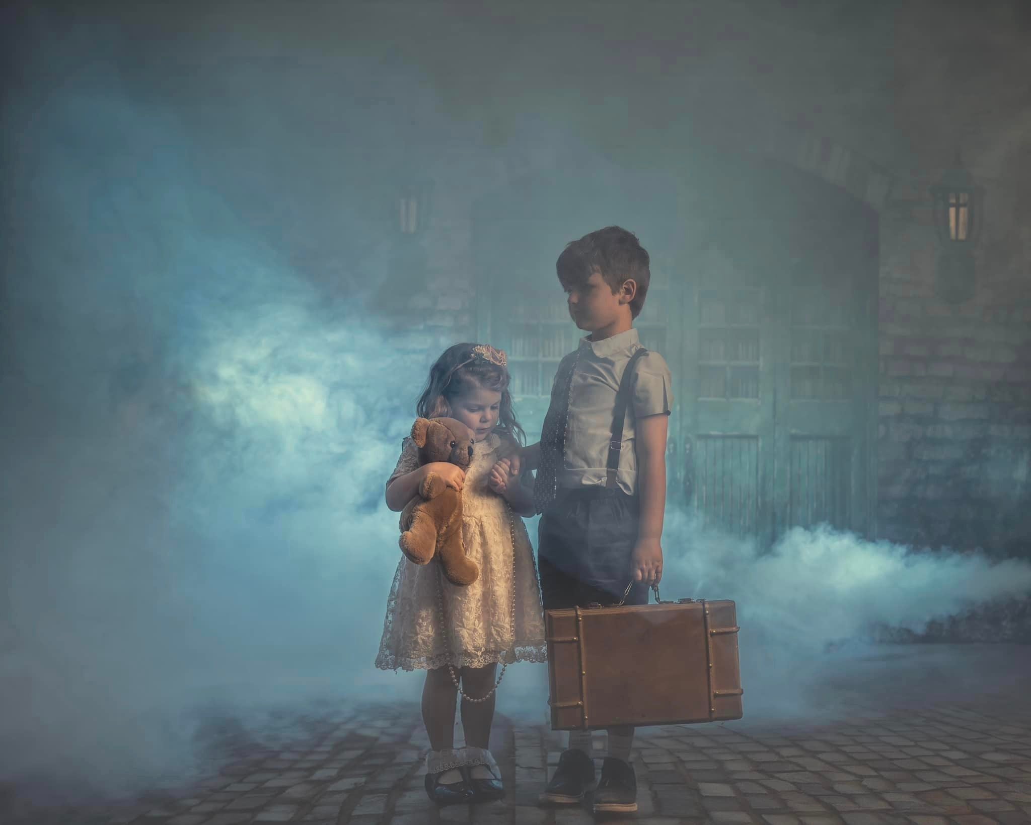 Kate Blue Door in Front Brick Wall Backdrop for Photography -UK