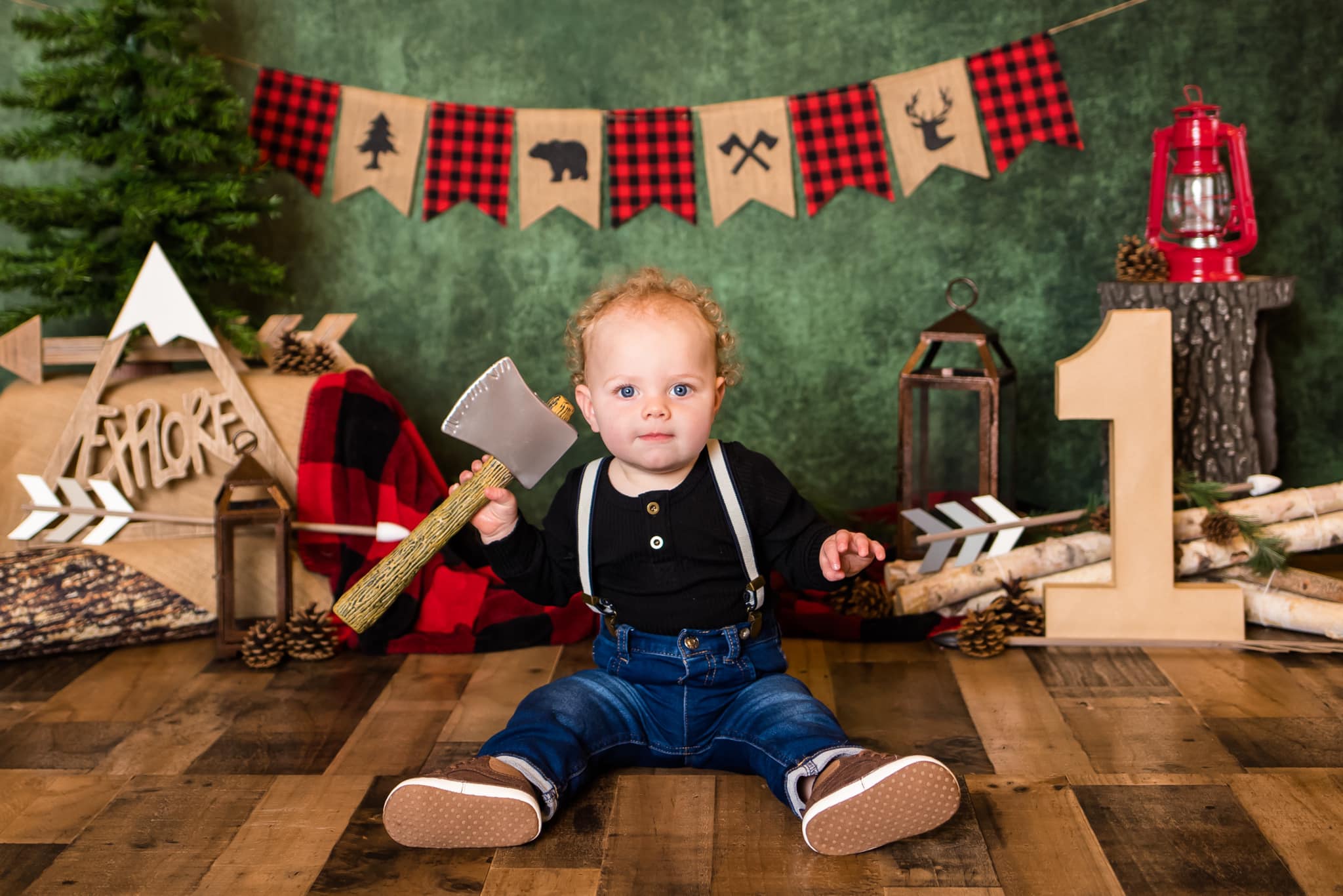 Kate Dark Green Abstract Backdrop Designed by Kate Image -UK