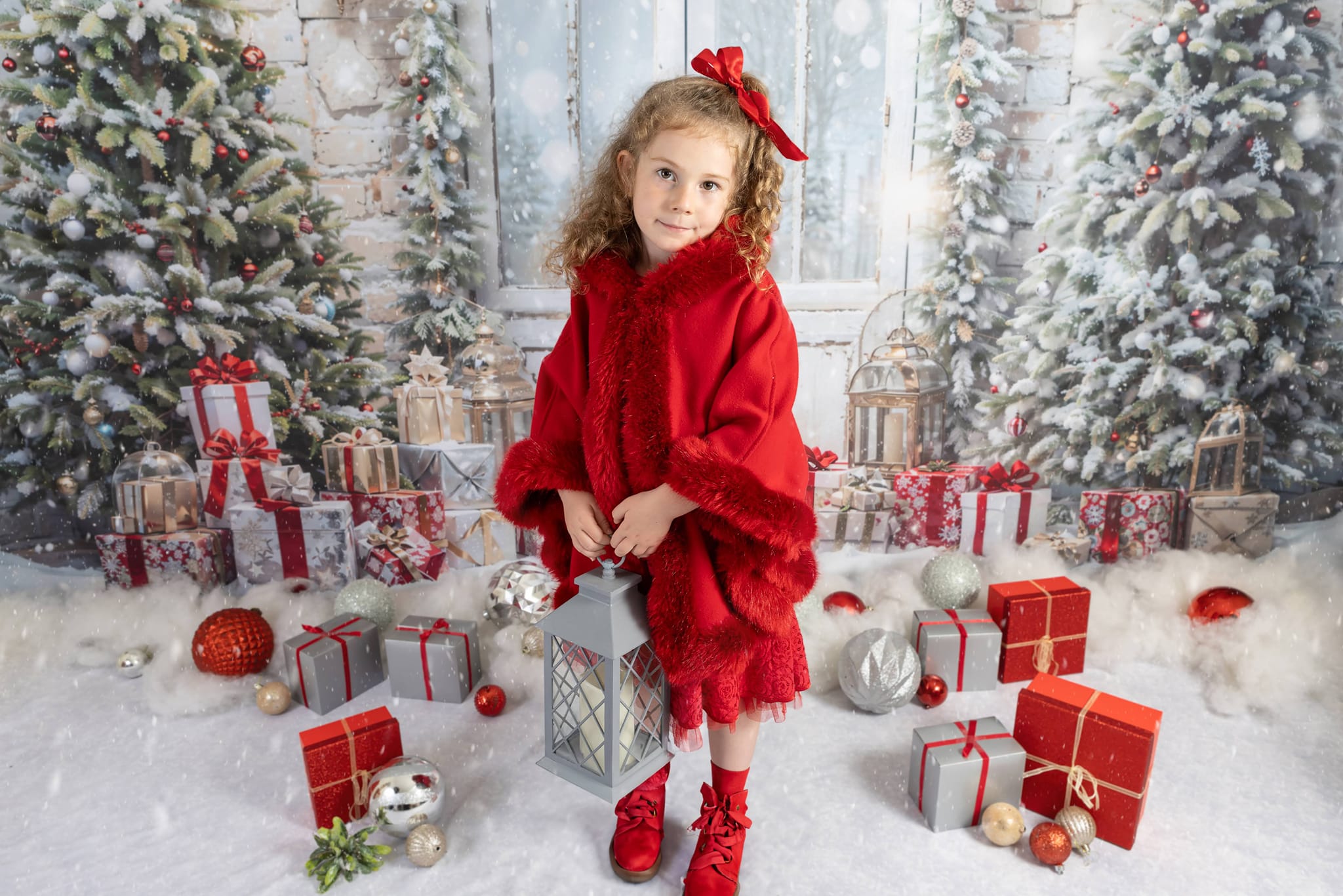 Kate Christmas Tree Gift Door Backdrop Designed by Emetselch