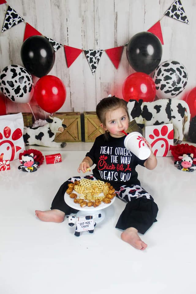 Kate Cow Birthday Children Backdrop Designed By Mandy Ringe Photography -UK