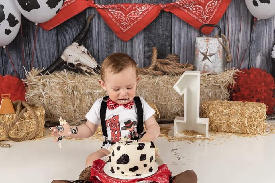 Kate Autumn Cowboy Red Decorations Backdrop -UK