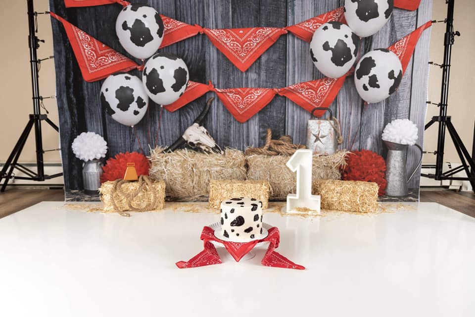 Kate Autumn Cowboy Red Decorations Backdrop -UK
