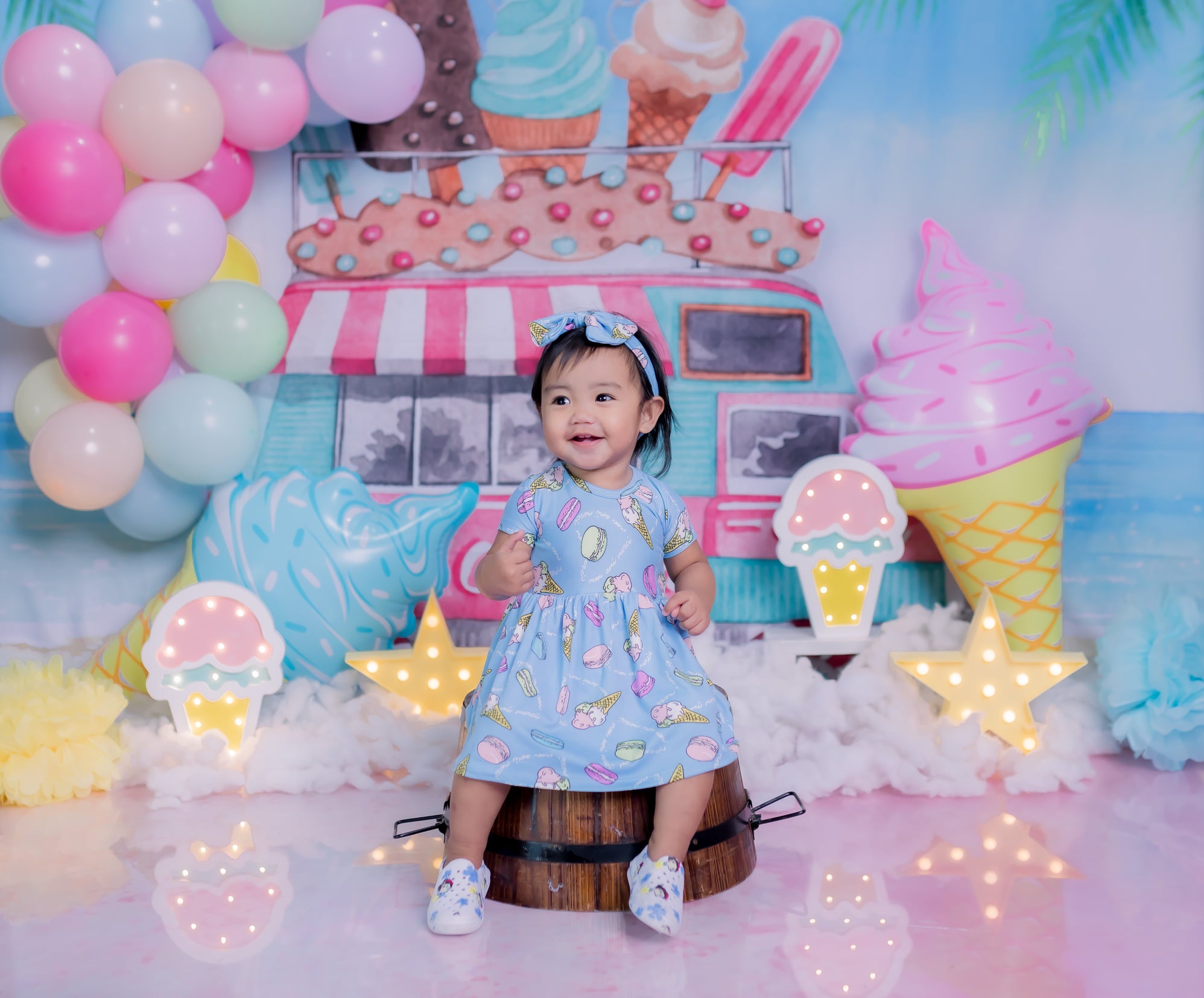 Kate Summer Seaside Ice Cream Cart Children Backdrop for Photography -UK