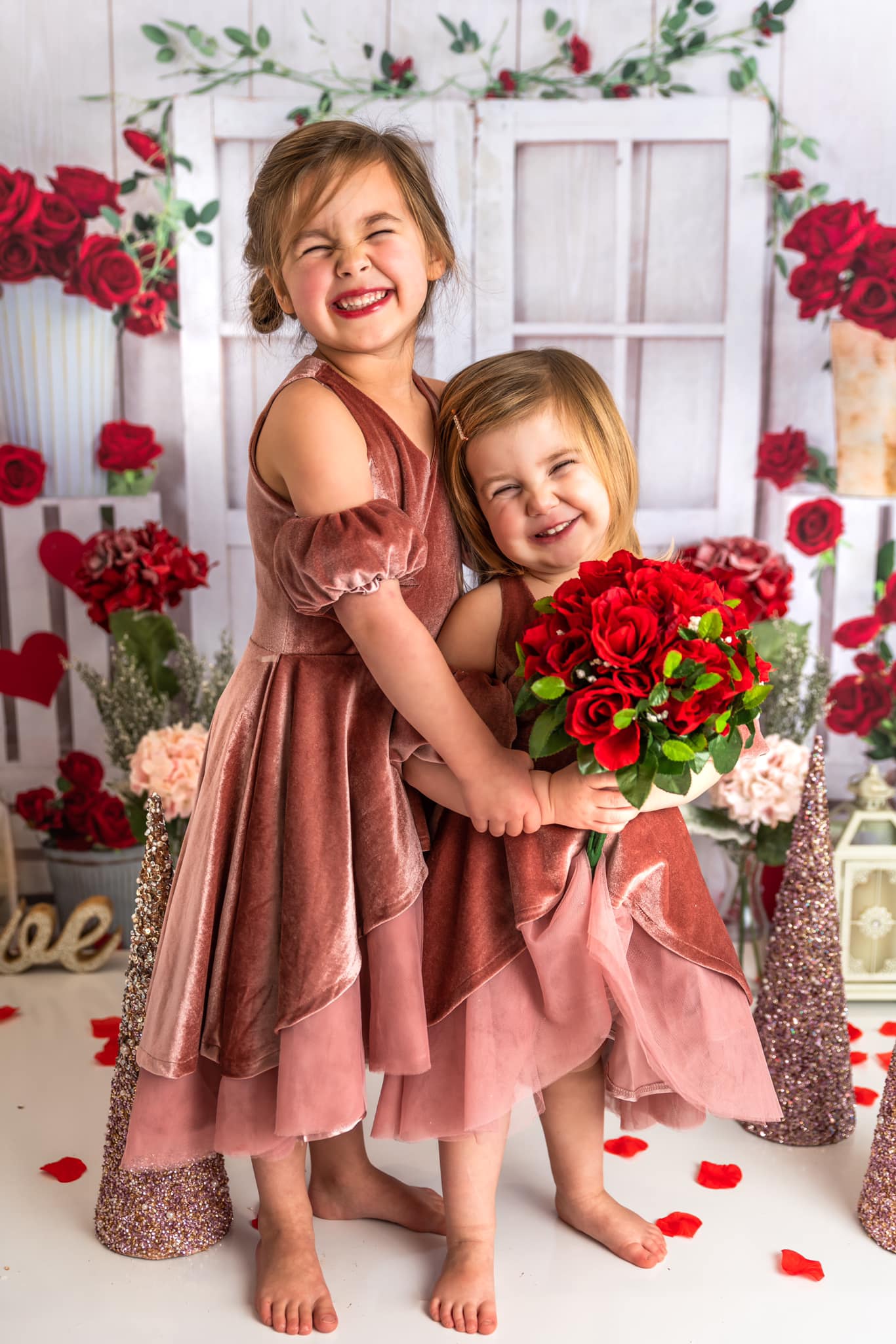 Kate Valentine's Day Roses White Wooden Backdrop Designed by Emetselch -UK