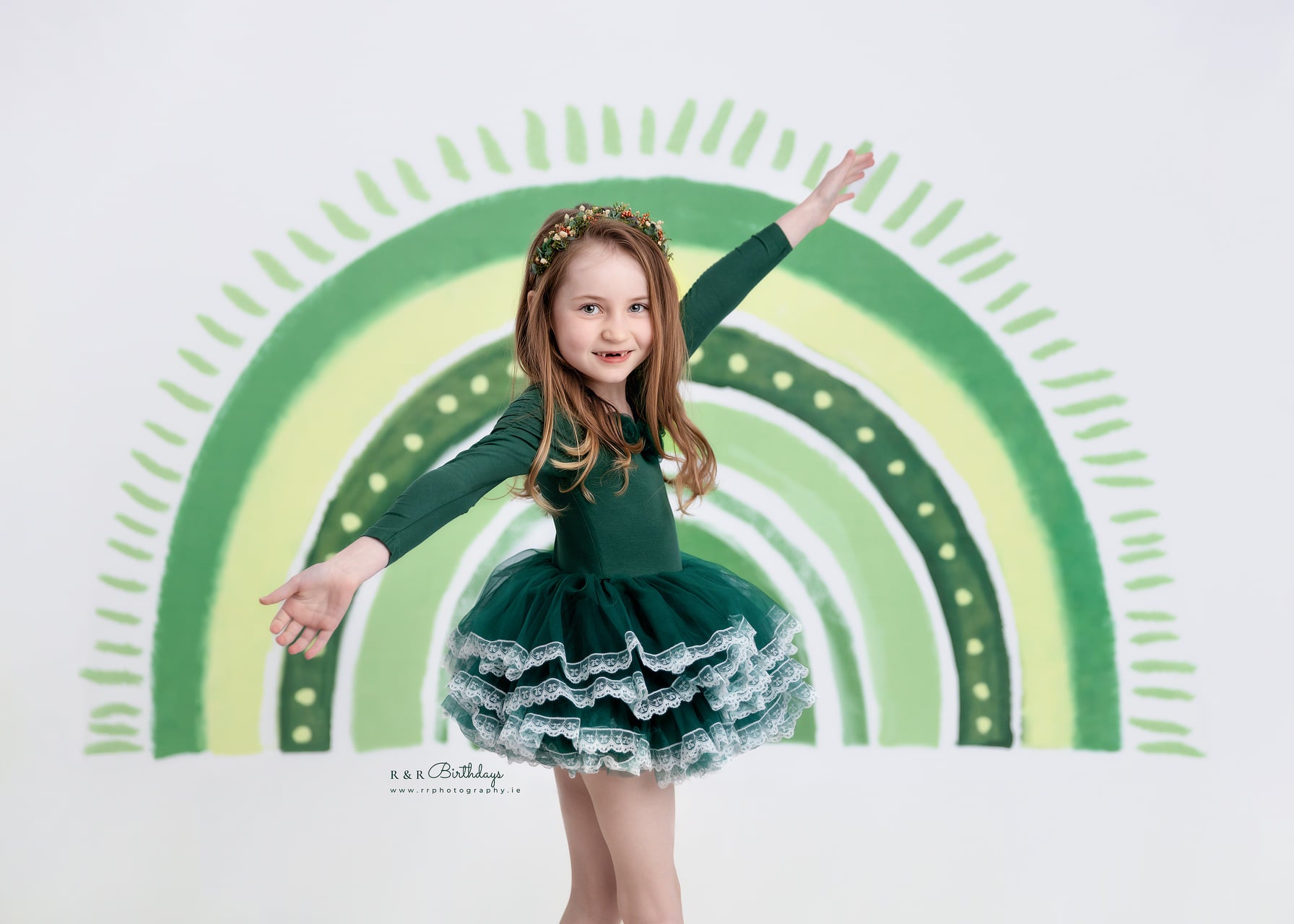 Kate St.Patrick's Day Rainbow Green Lucky Clover Backdrop Designed by GQ -UK