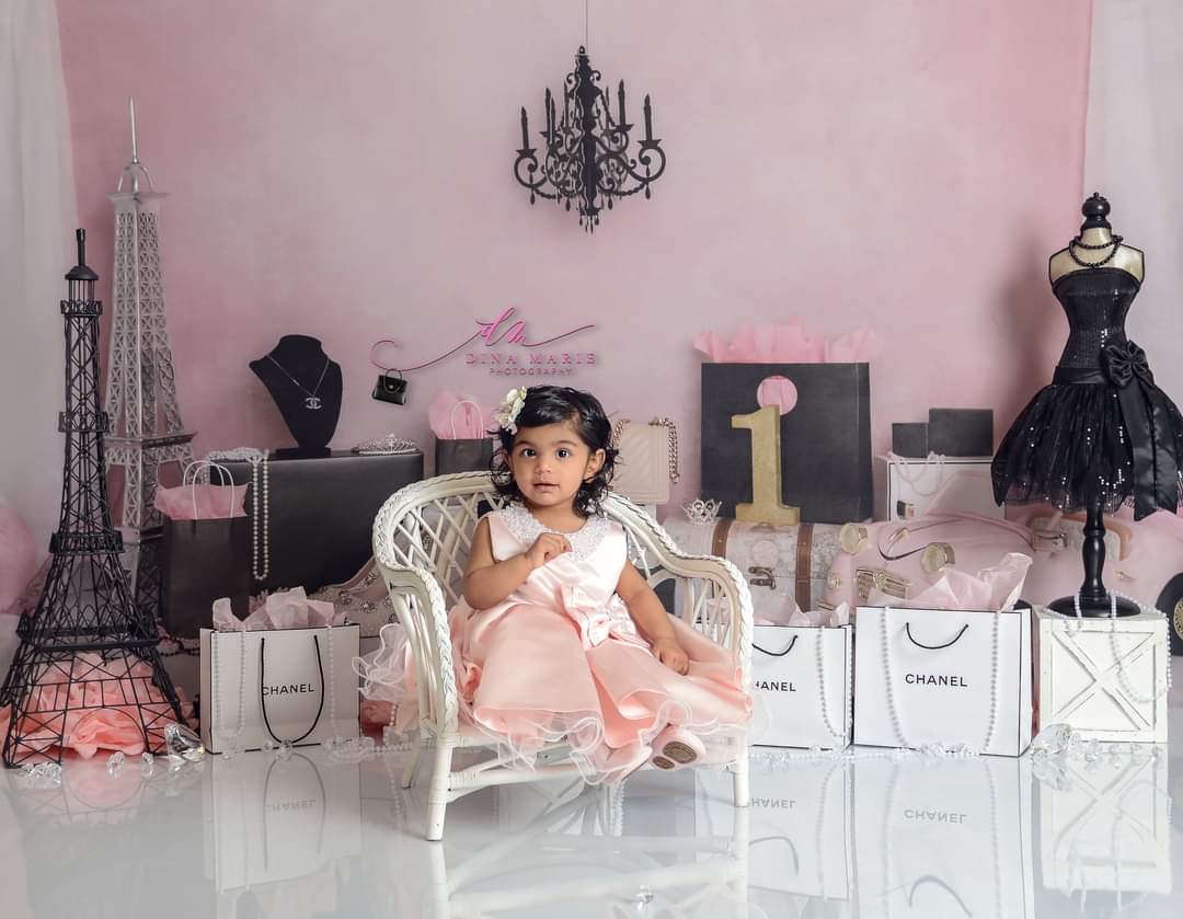 Kate Shopping Party Car Pink Backdrop Designed by Melissa King -UK