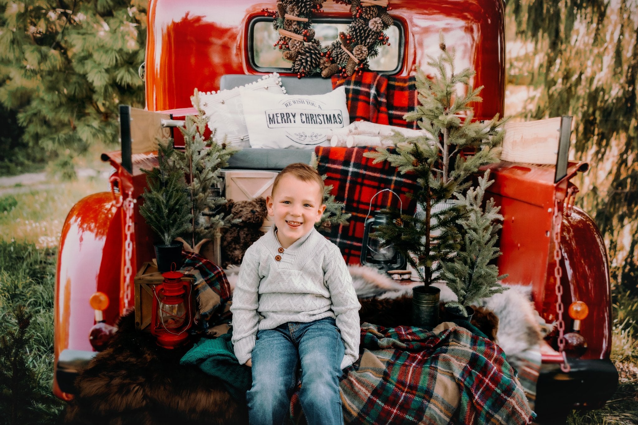 Kate Red Christmas Truck Backdrop Designed by Mandy Ringe Photography -UK