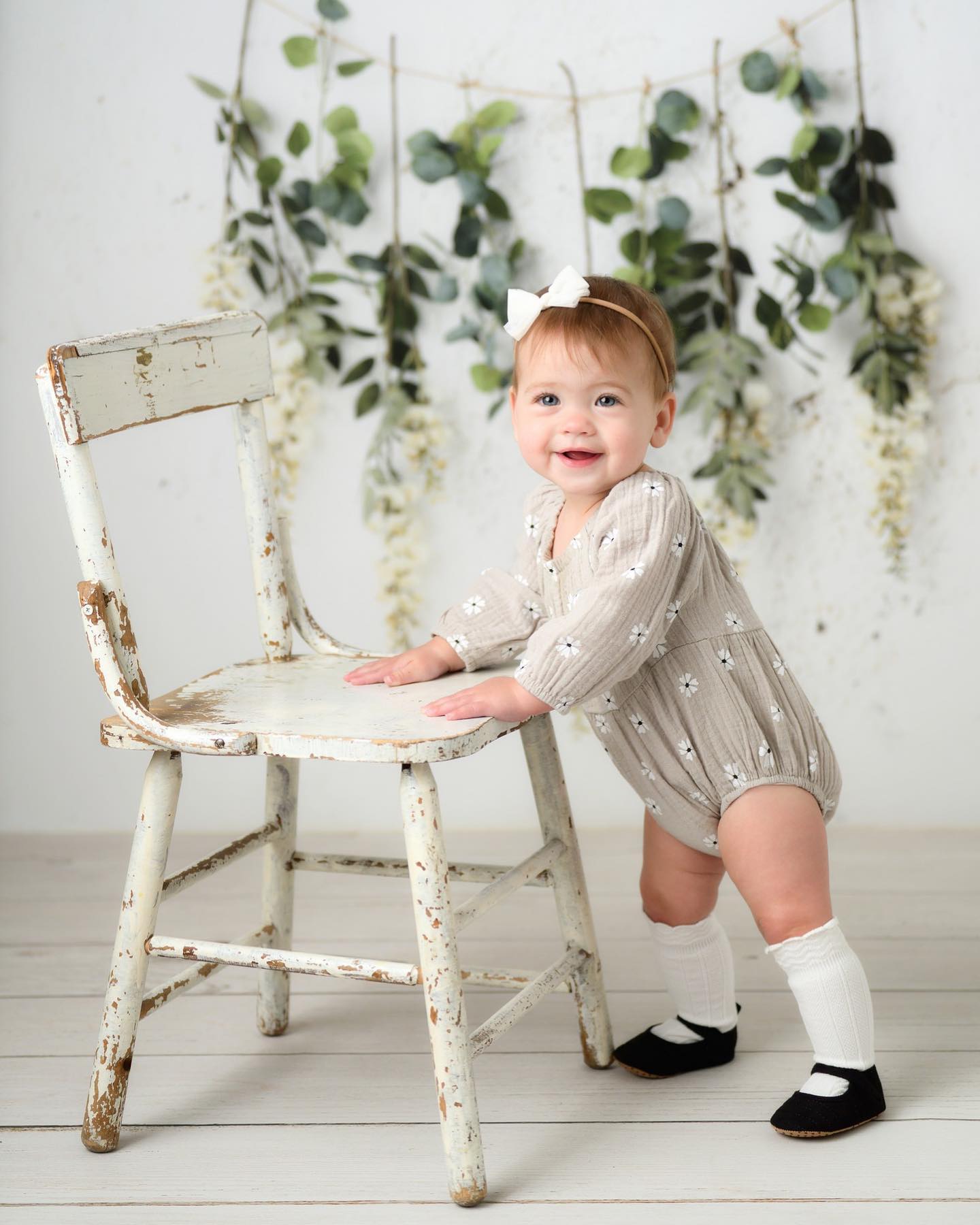 Kate Light Color Wood Newborn Vinyl Backdrop -UK