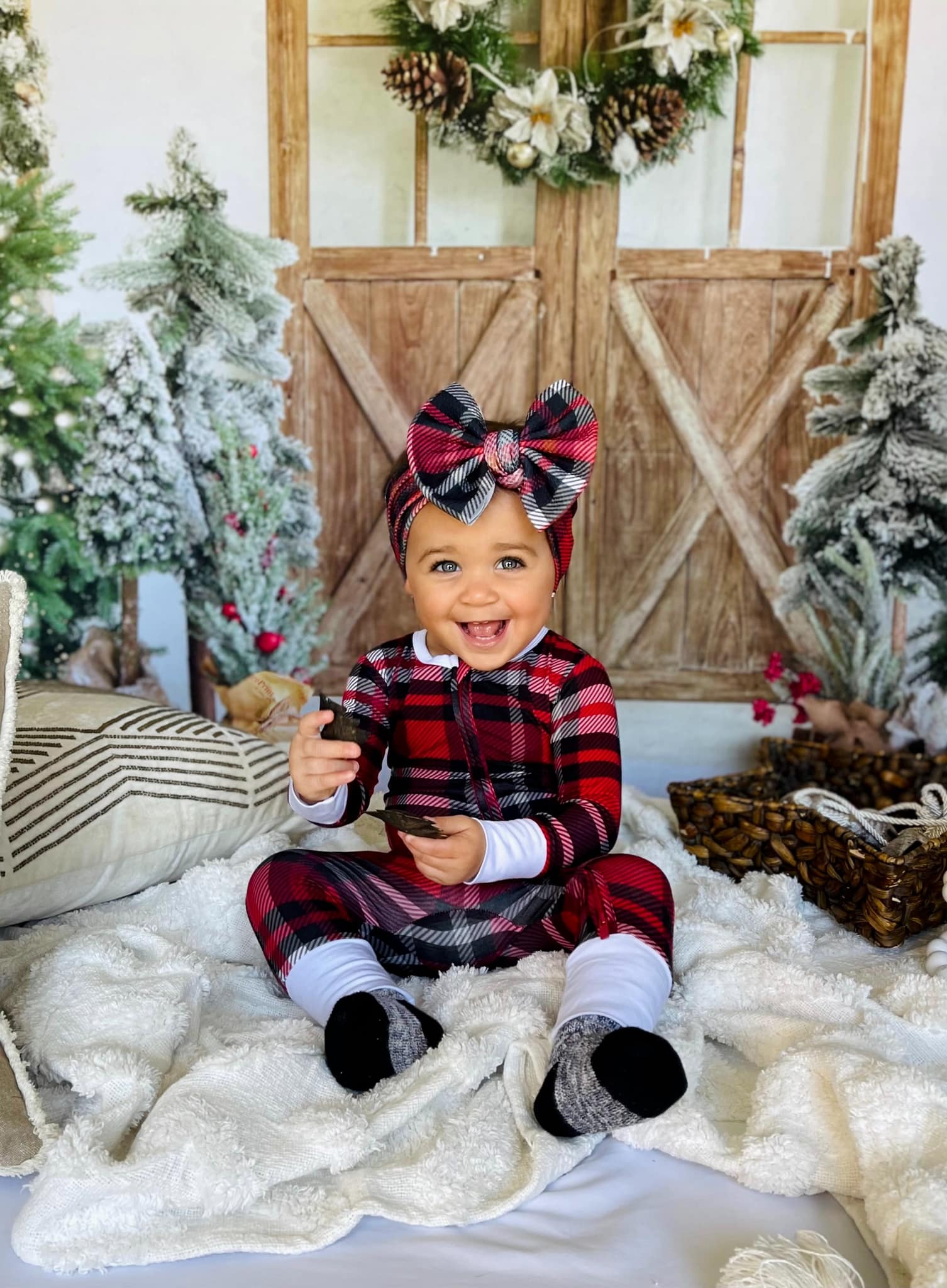 Kate Christmas Tree Barn Door Wood Backdrop Designed by Emetselch -UK