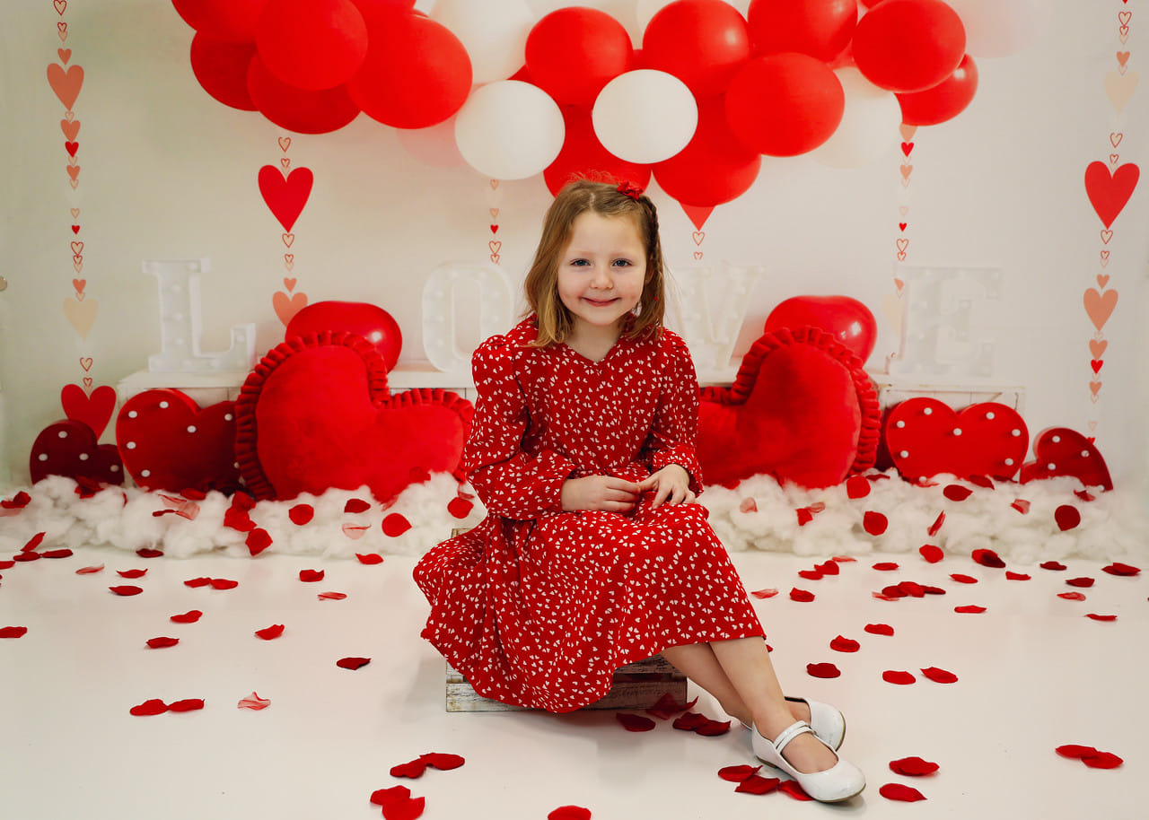 Kate Valentine's Day Balloons Love Heart Backdrop Designed by Uta Mueller Photography -UK